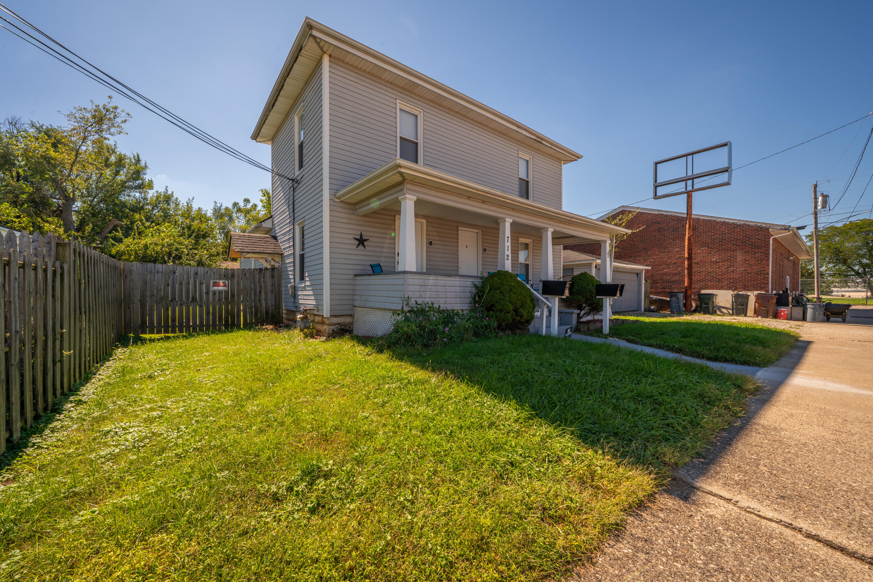 712 Main, Fairborn, Ohio 45324