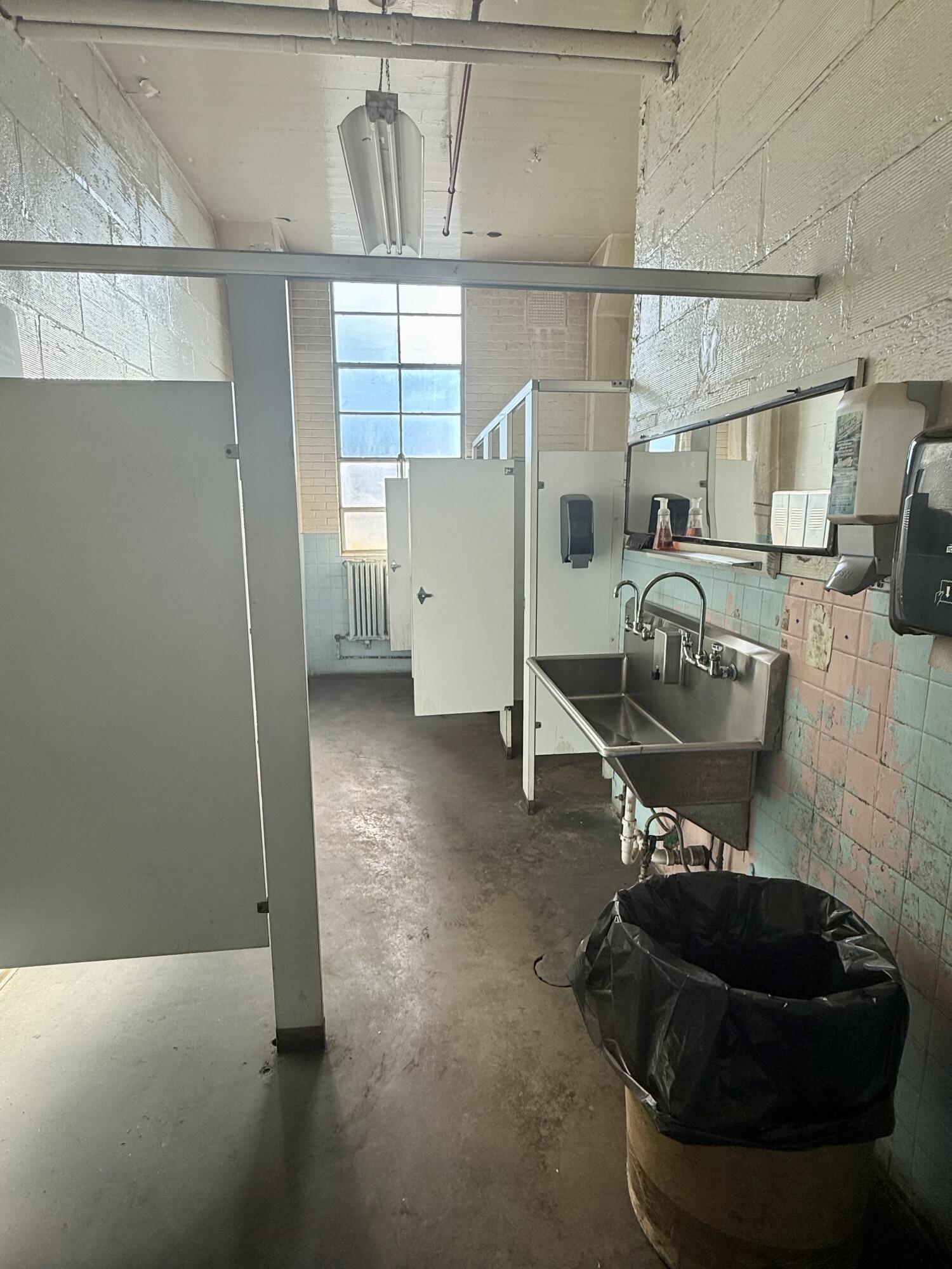 300 Center, Springfield, Ohio 45506