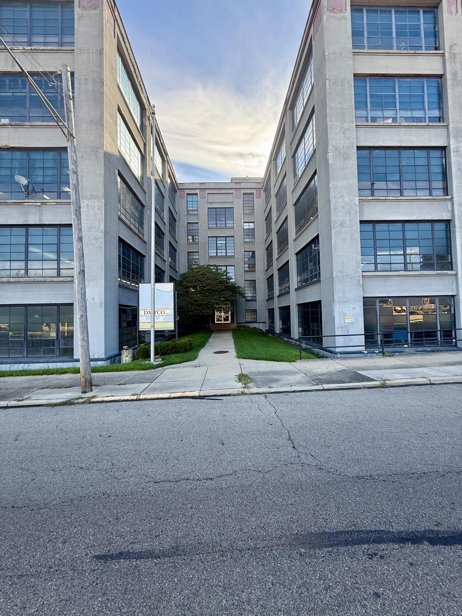300 Center, Springfield, Ohio 45506