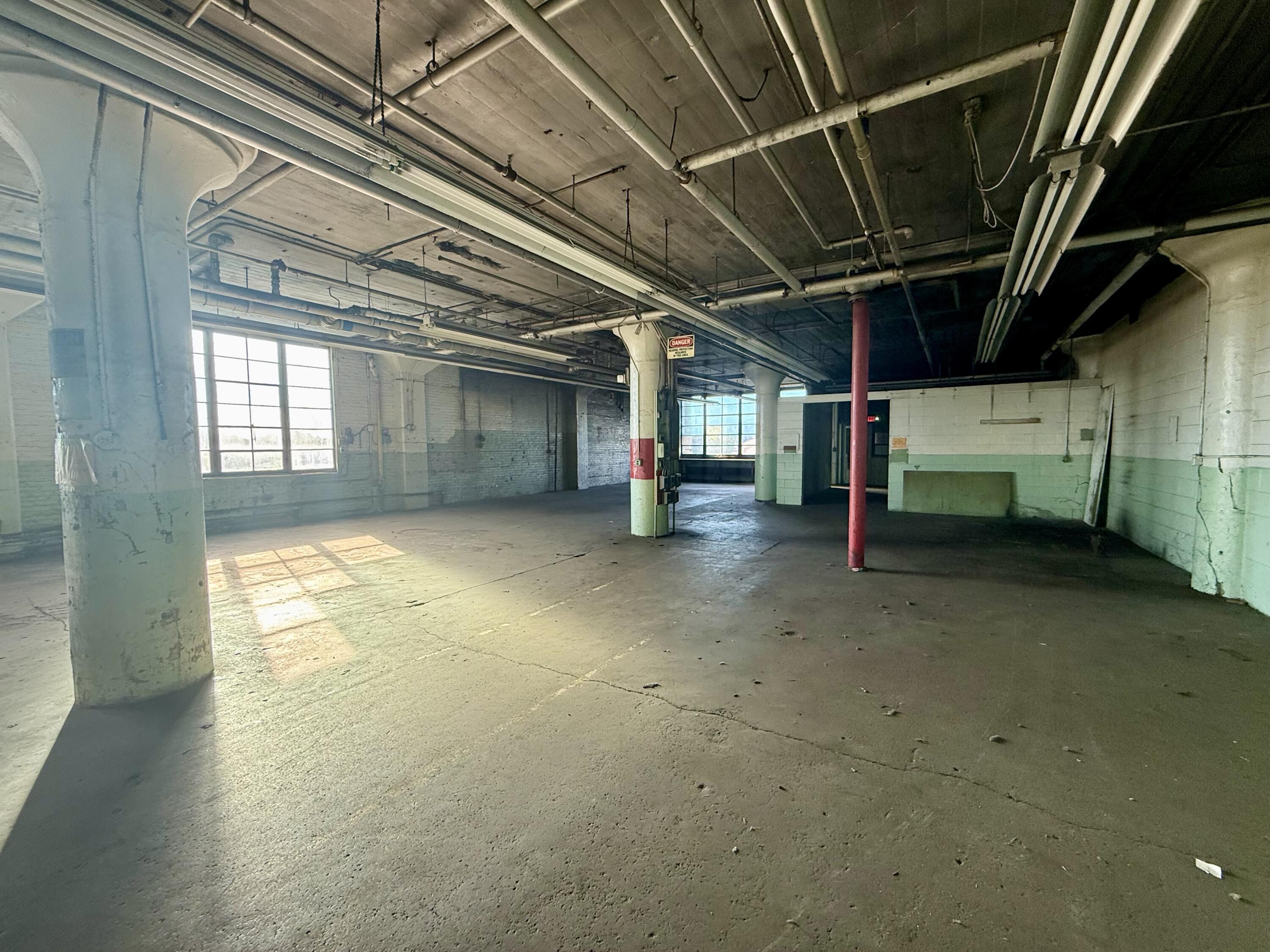 300 Center, Springfield, Ohio 45506