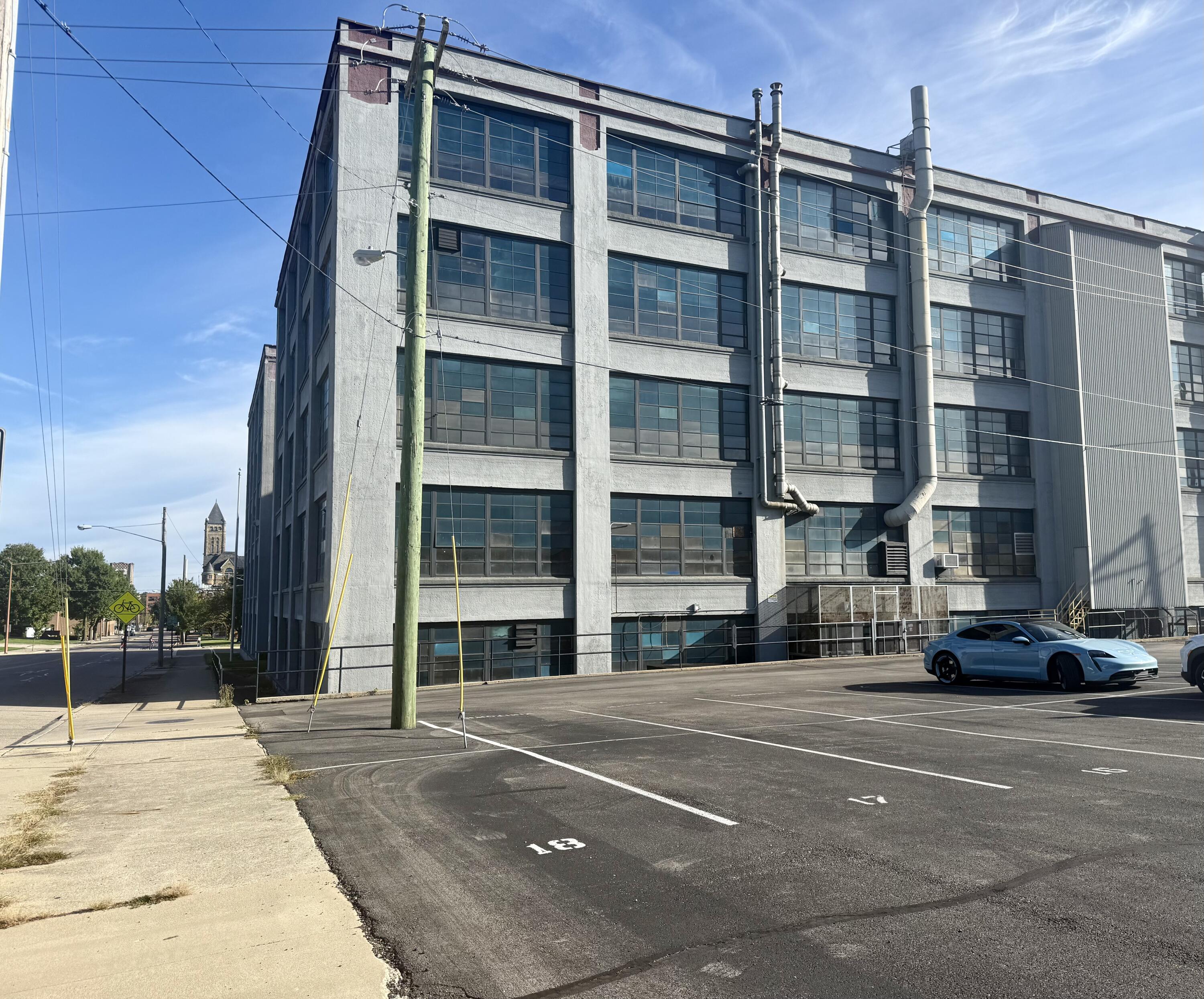 300 Center, Springfield, Ohio 45506