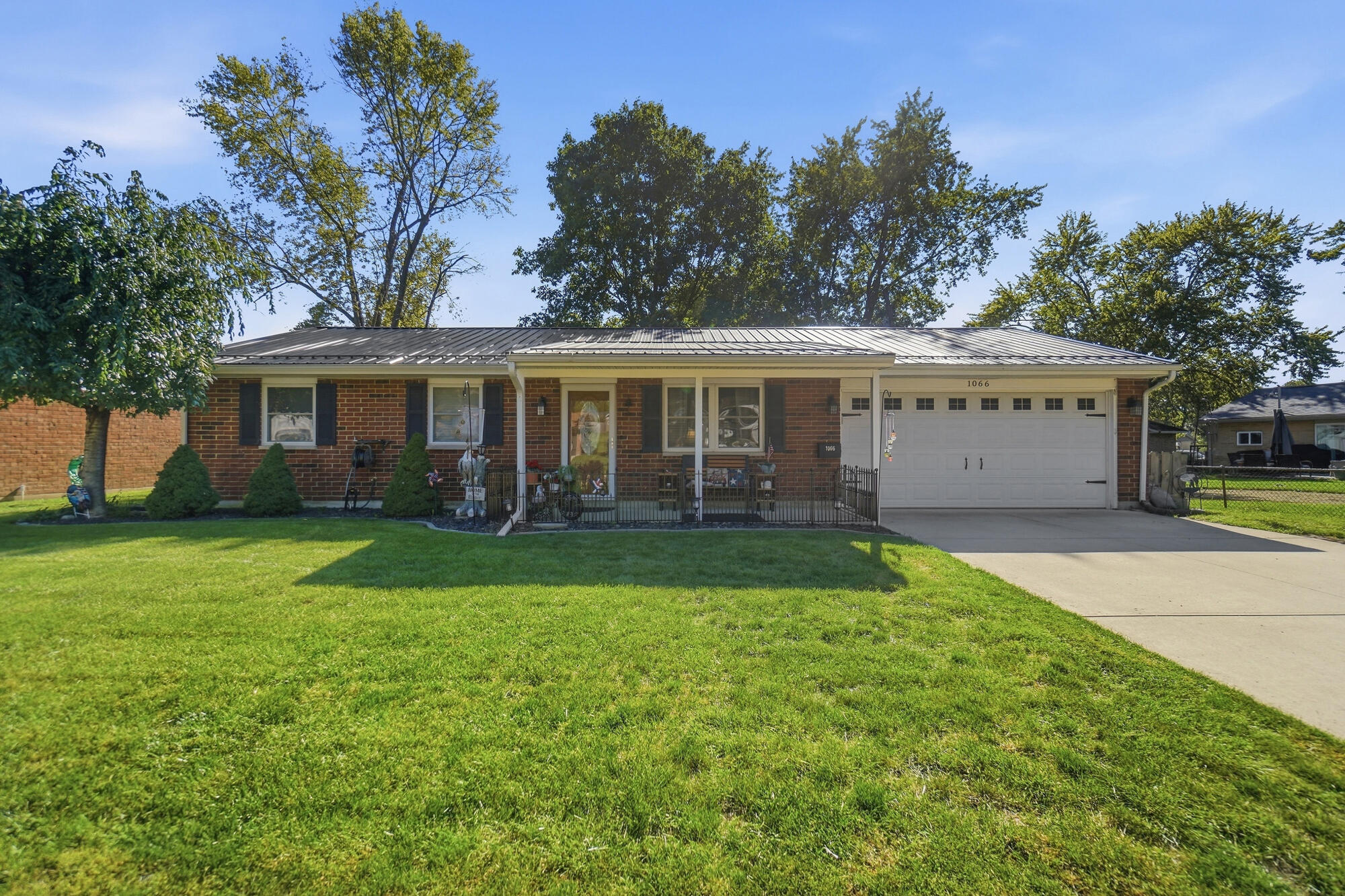 1066 Stonyridge, Troy, Ohio 45373