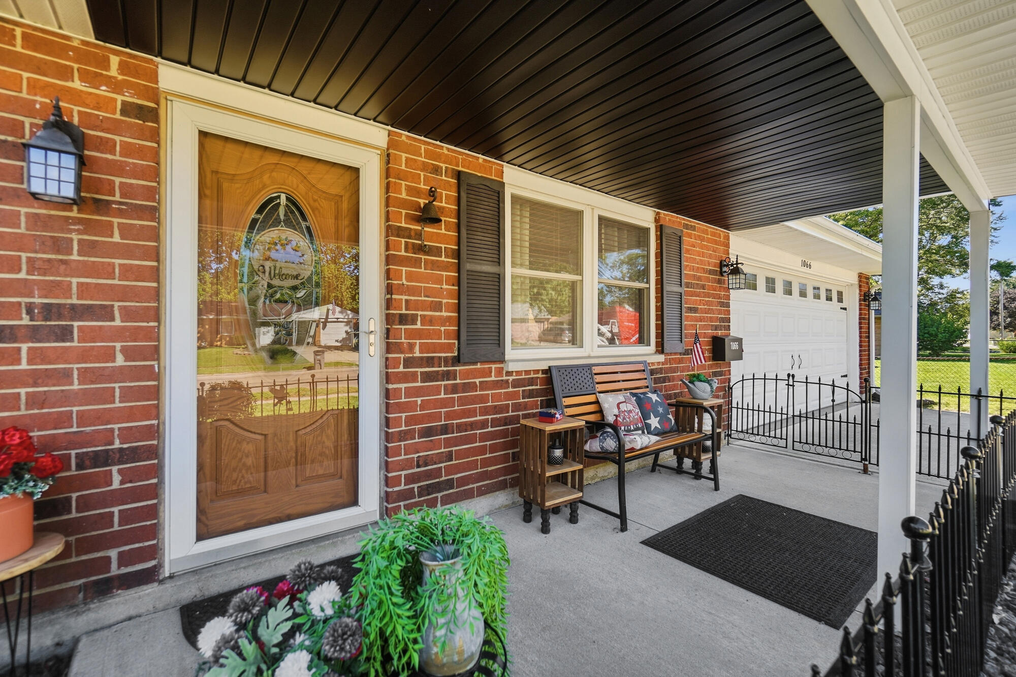 1066 Stonyridge, Troy, Ohio 45373