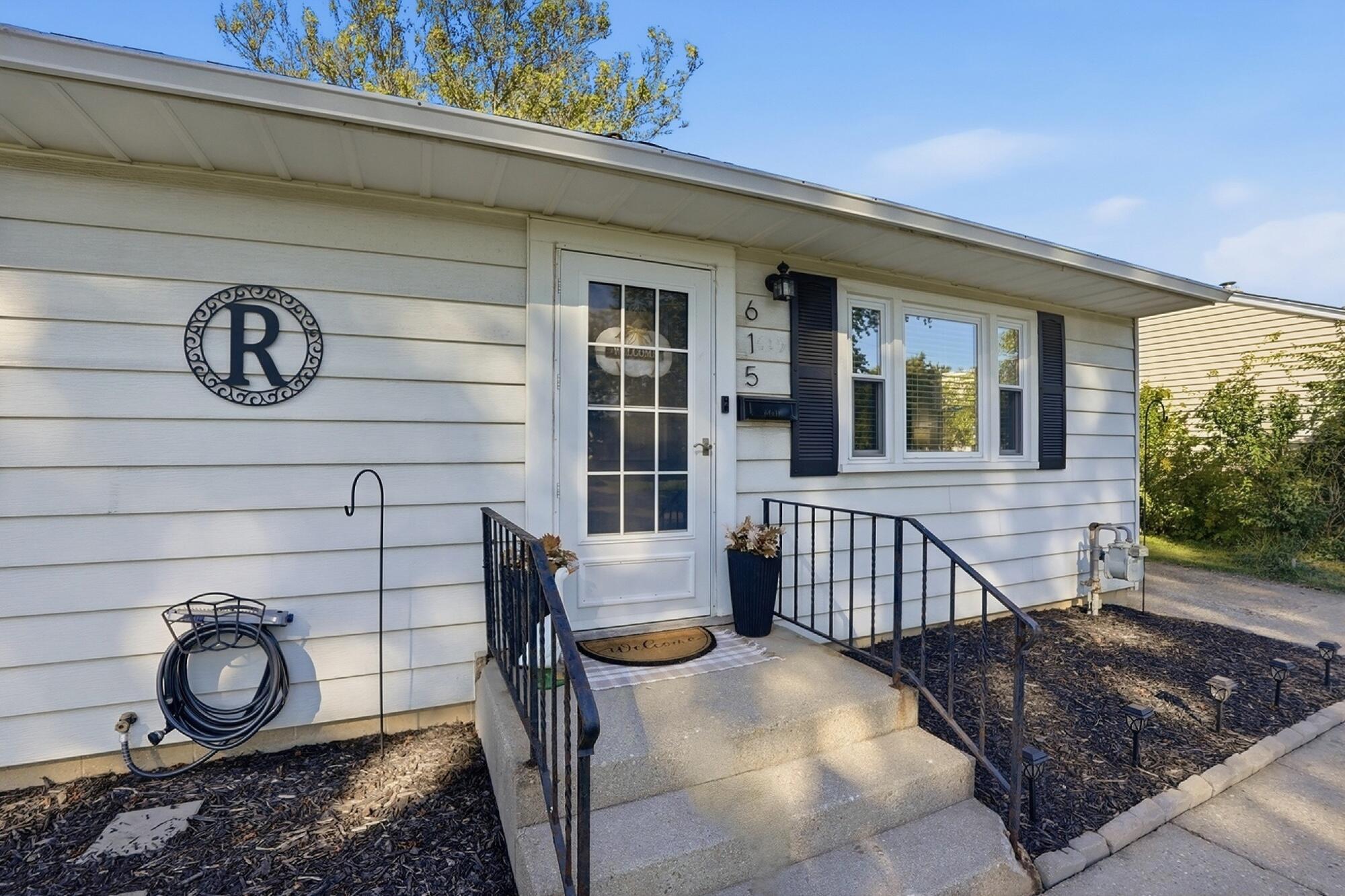 615 Mount Joy, Springfield, Ohio 45505