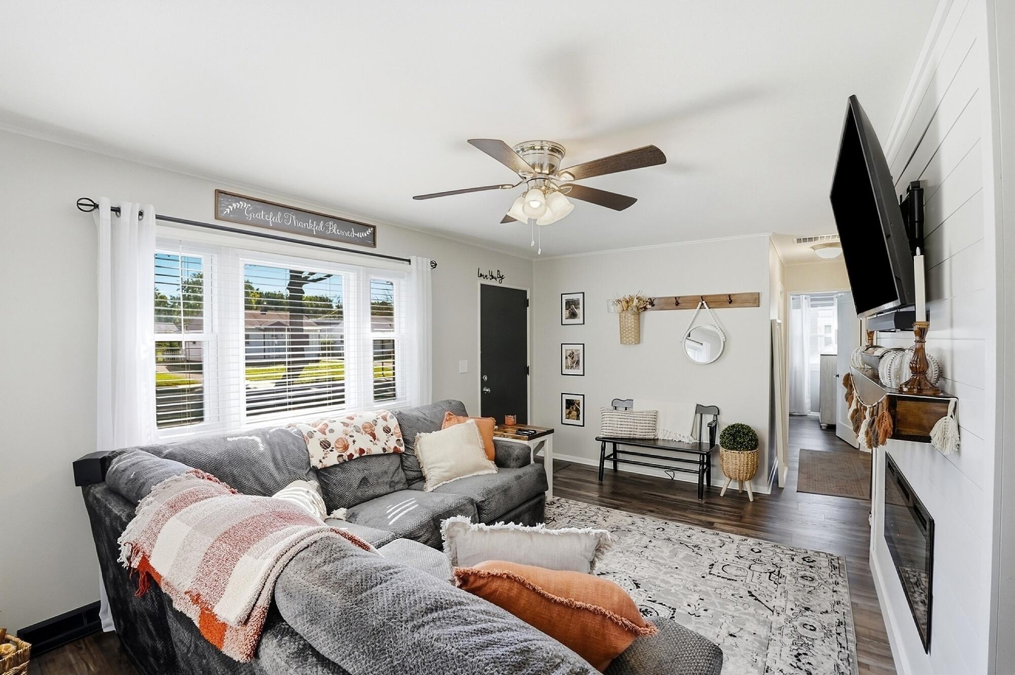 615 Mount Joy, Springfield, Ohio 45505