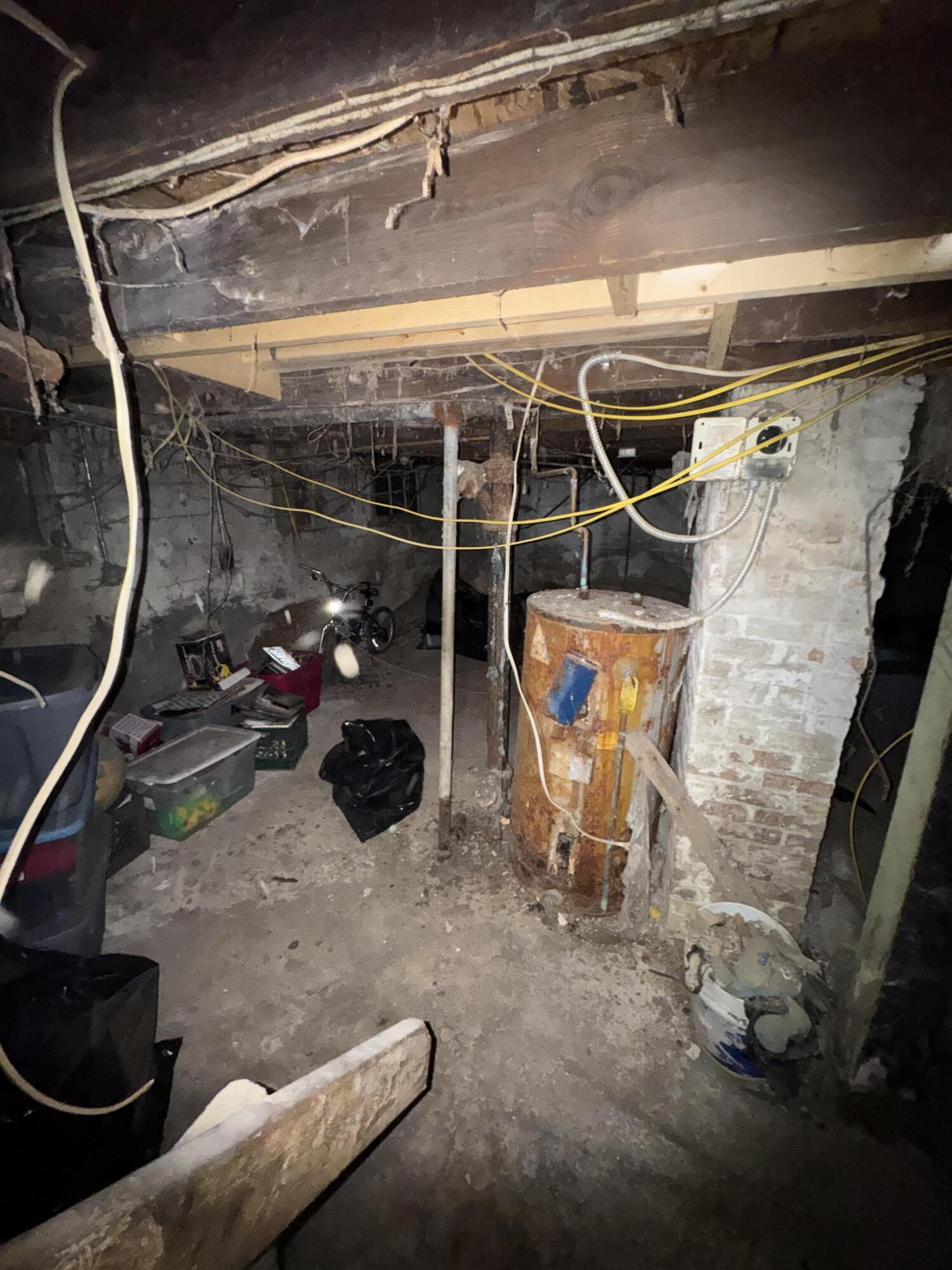 941 Milburn, Dayton, Ohio 45404