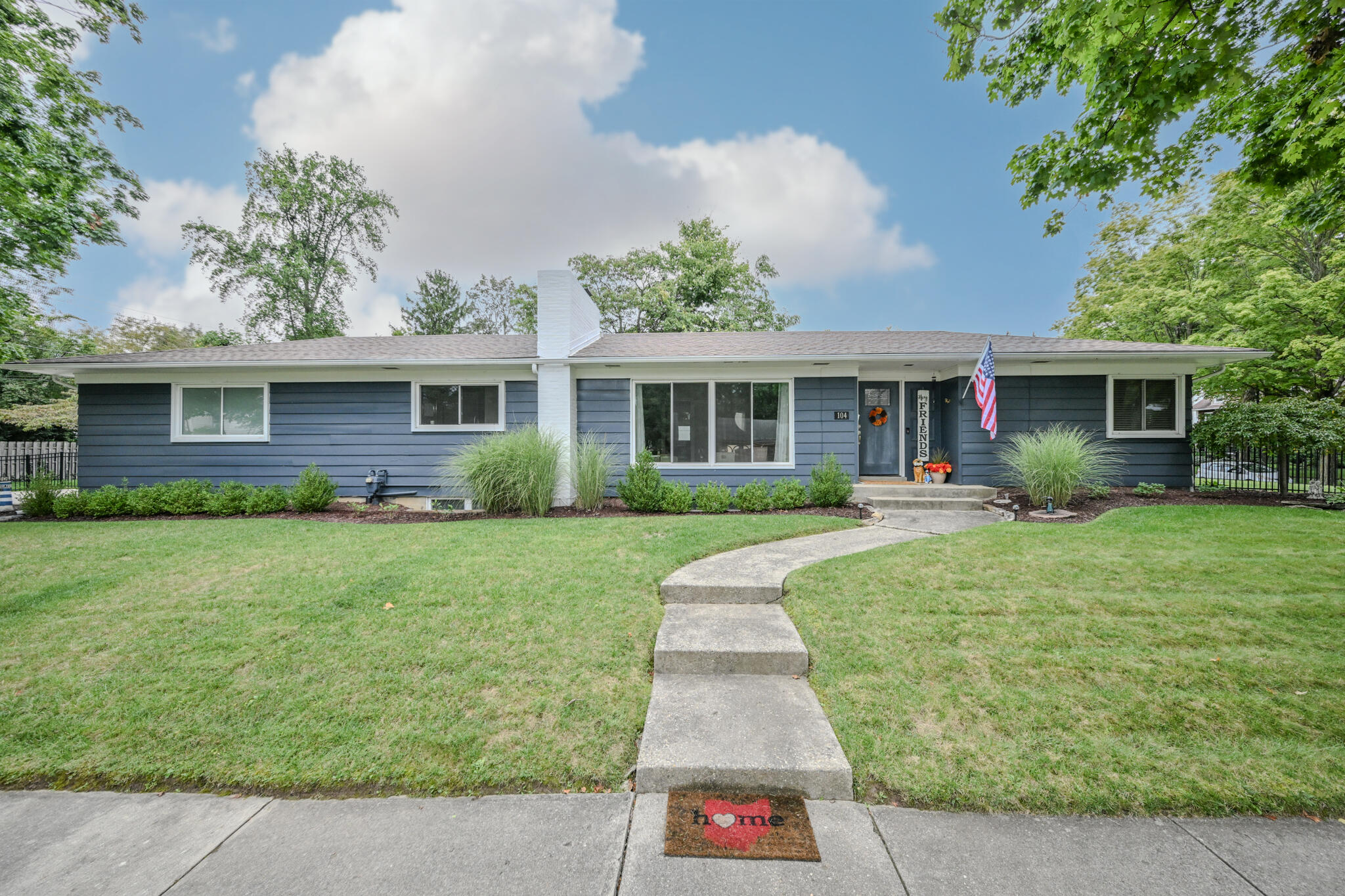 104 Berkley, Springfield, Ohio 45504