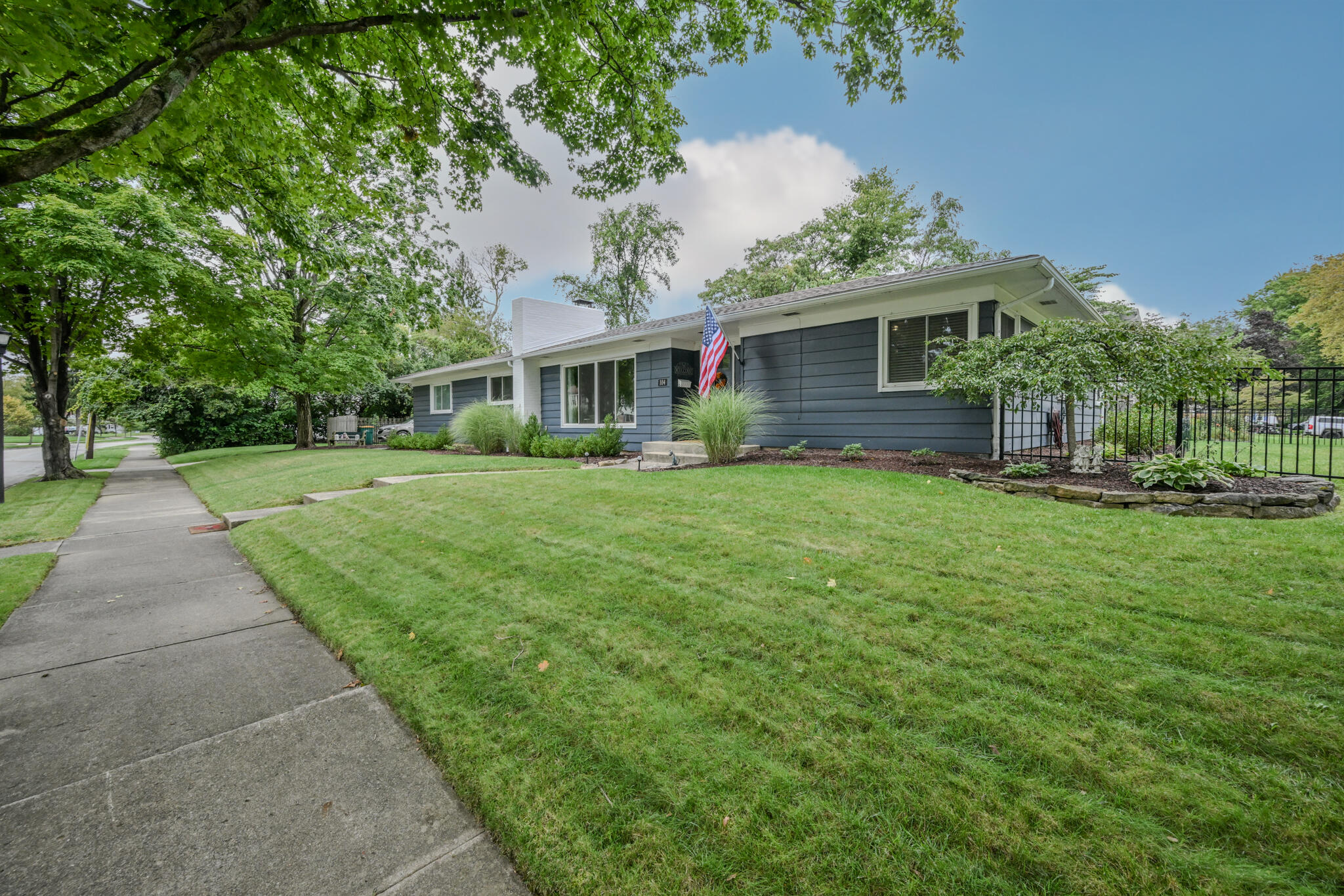 104 Berkley, Springfield, Ohio 45504