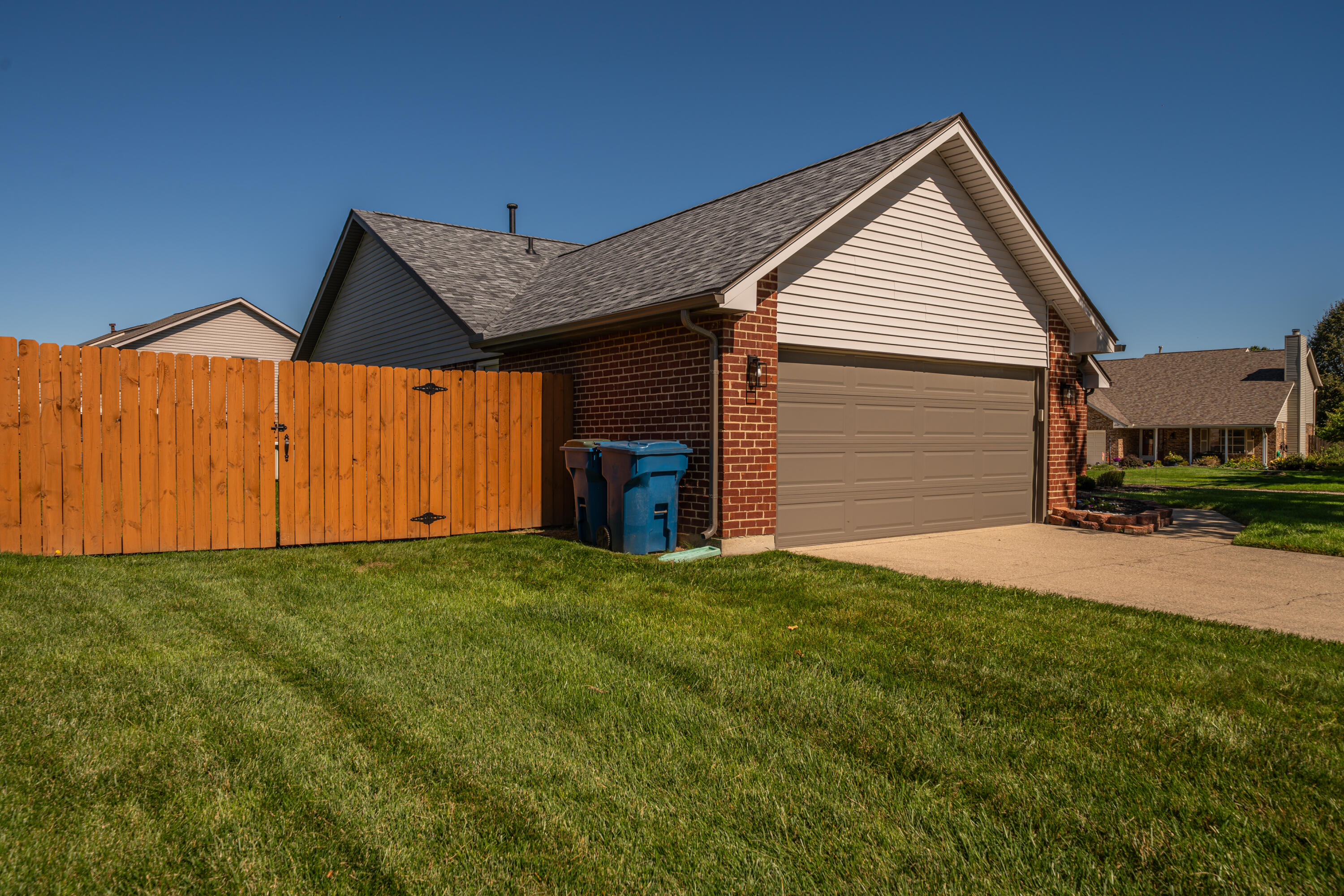 8030 Chipgate, Huber Heights, Ohio 45424