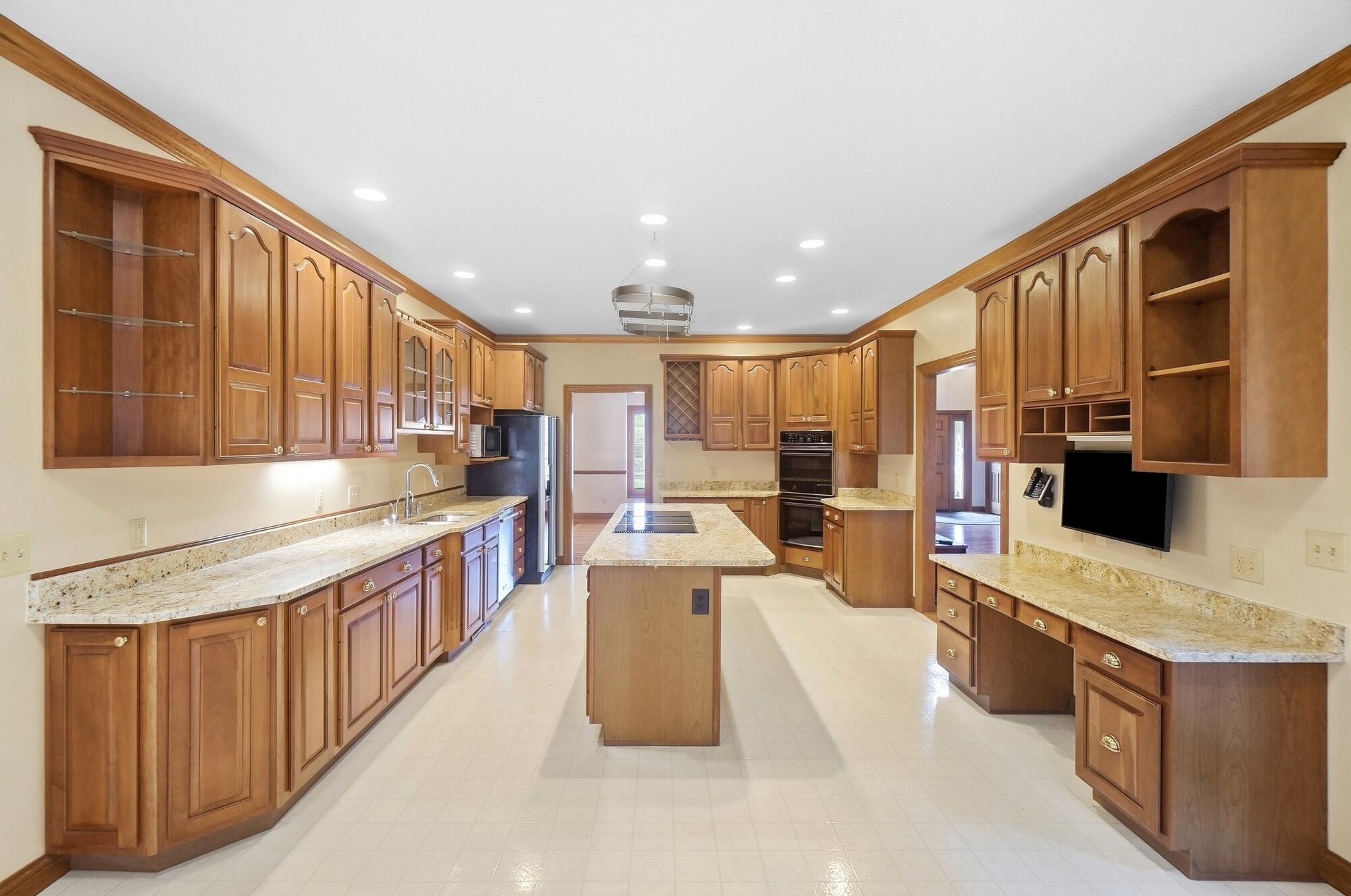 2350 Lostwood, Beavercreek TWP, Ohio 45385