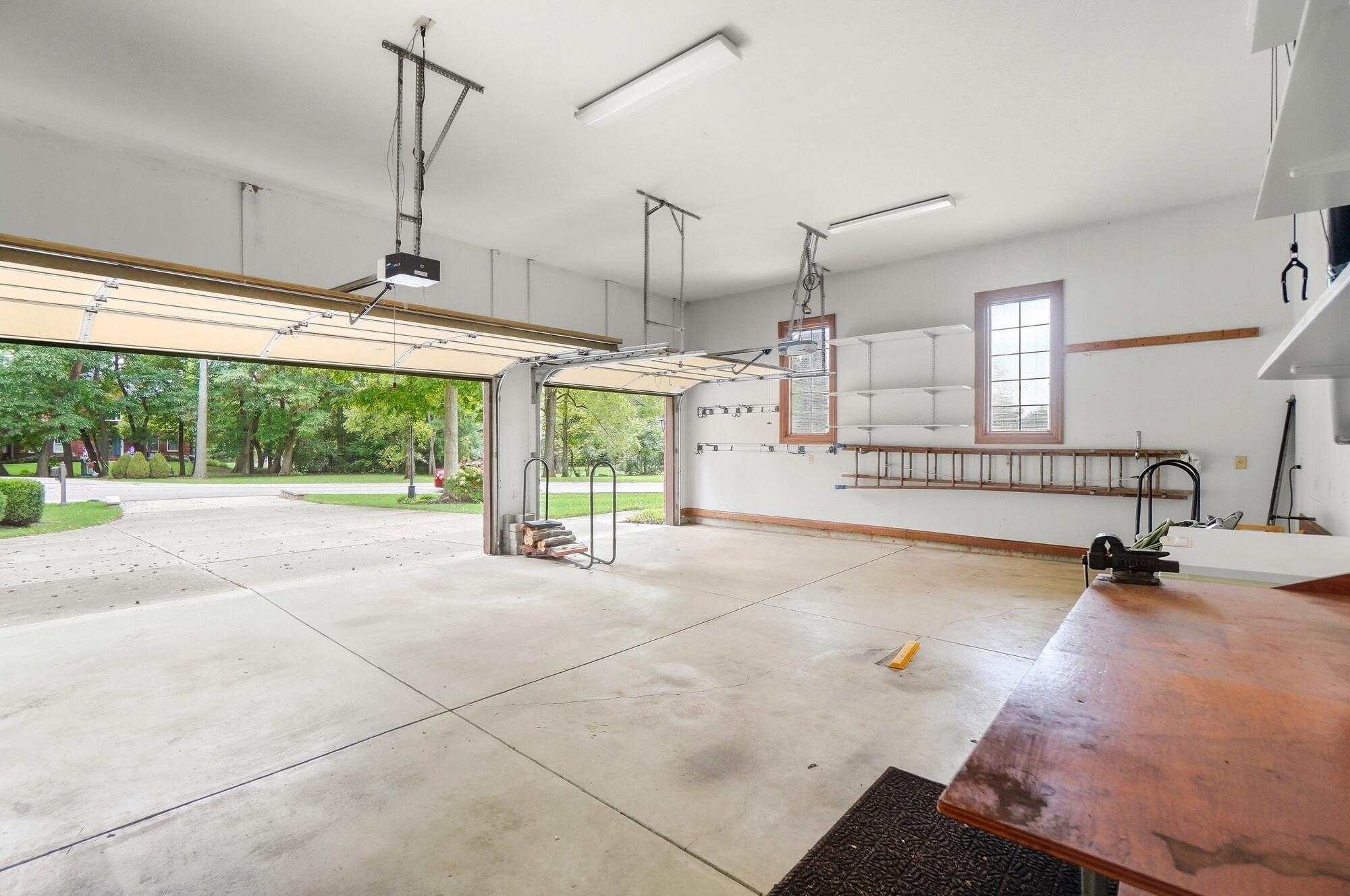 2350 Lostwood, Beavercreek TWP, Ohio 45385