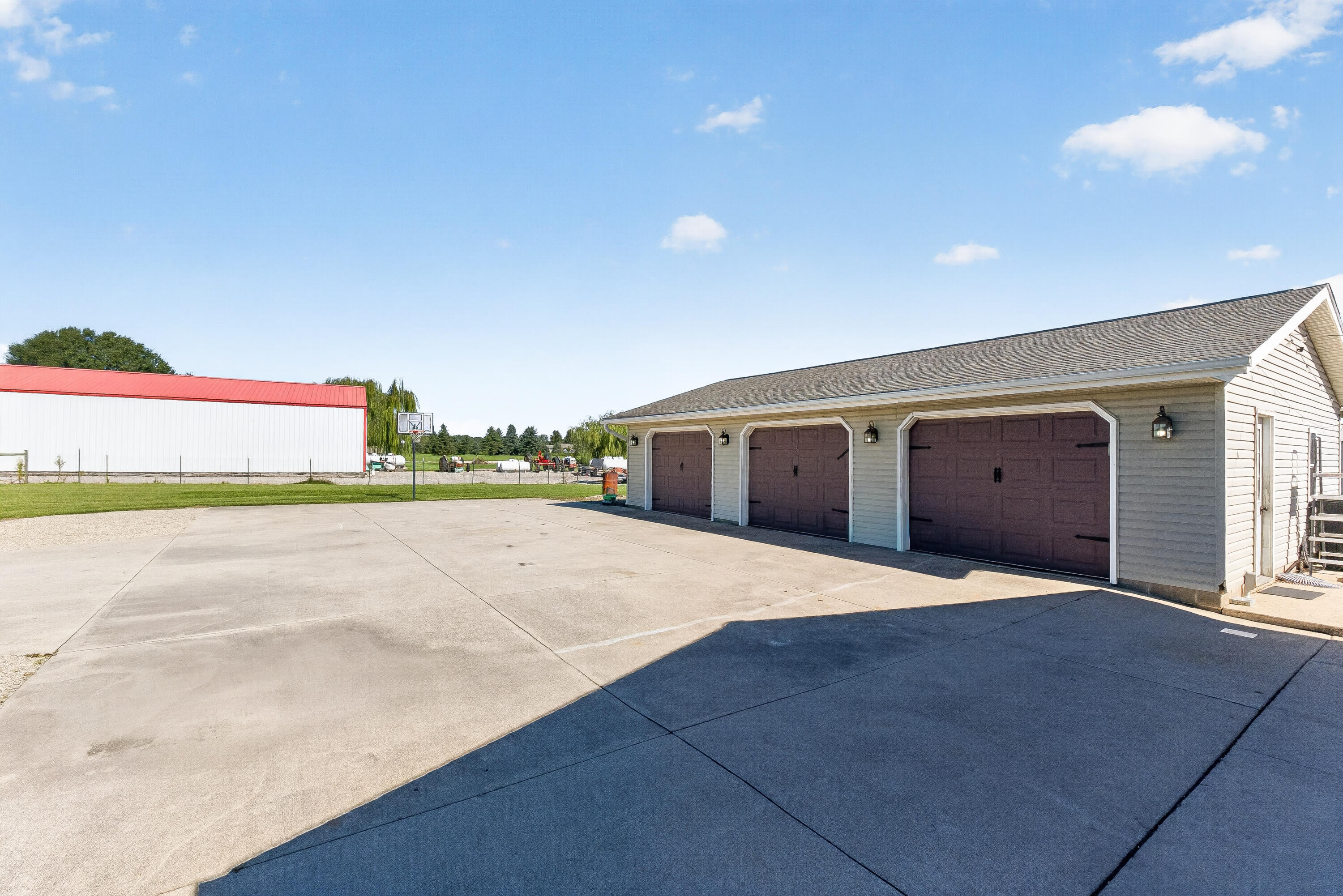 10094 County Road 97, Belle Center, Ohio 43310