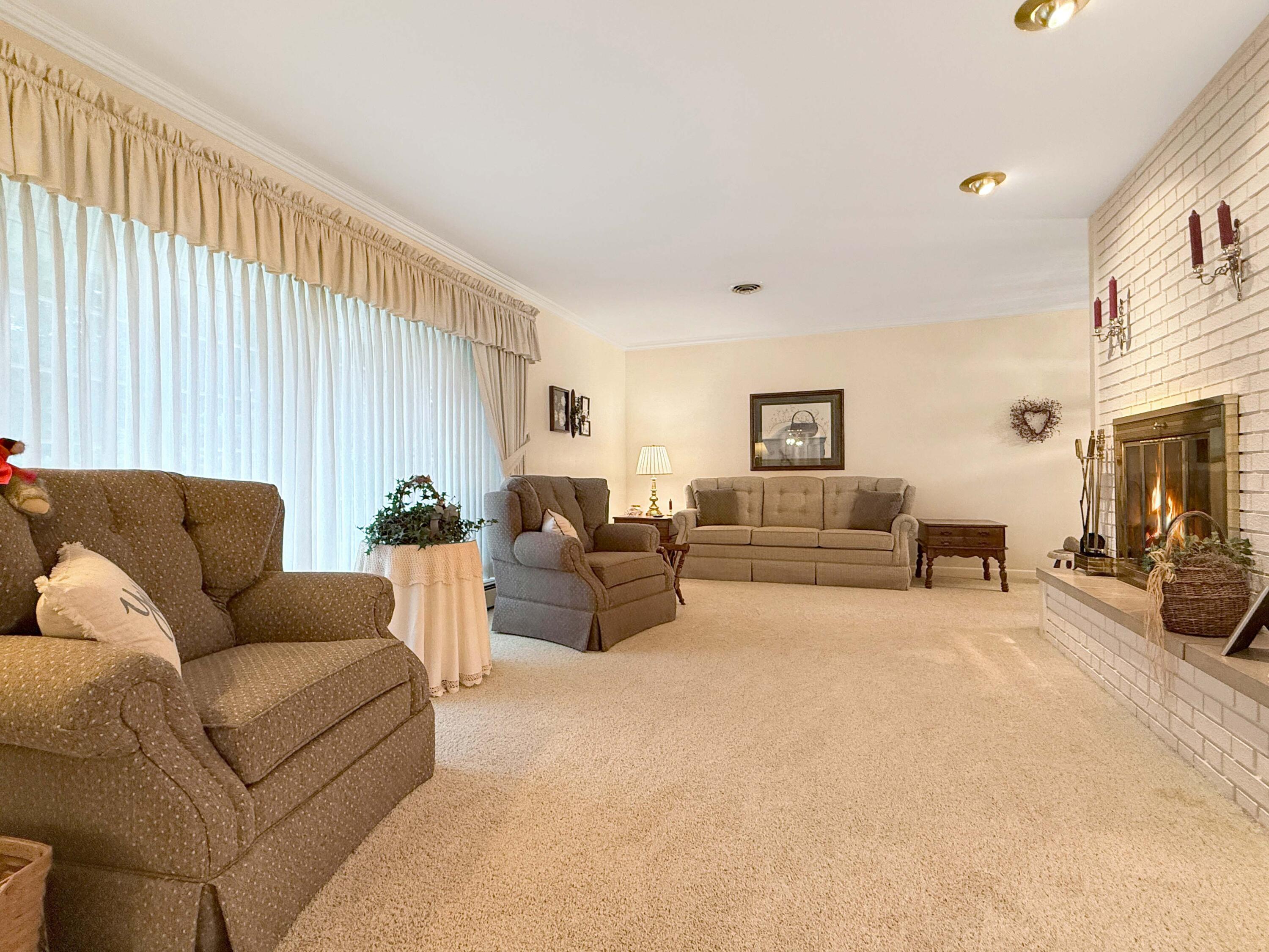964 Bon Air, Urbana, Ohio 43078
