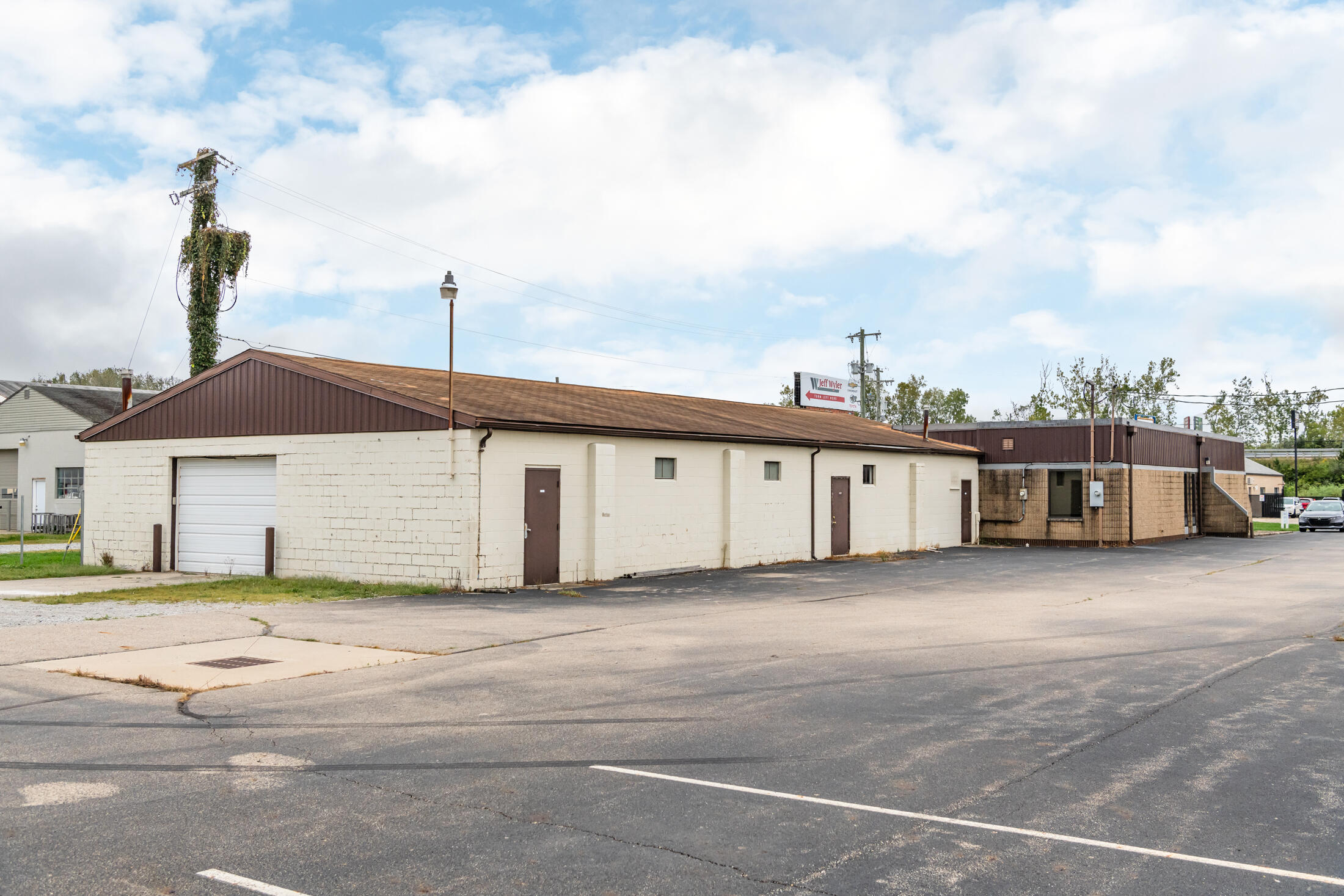 2123 1st, Springfield, Ohio 45504