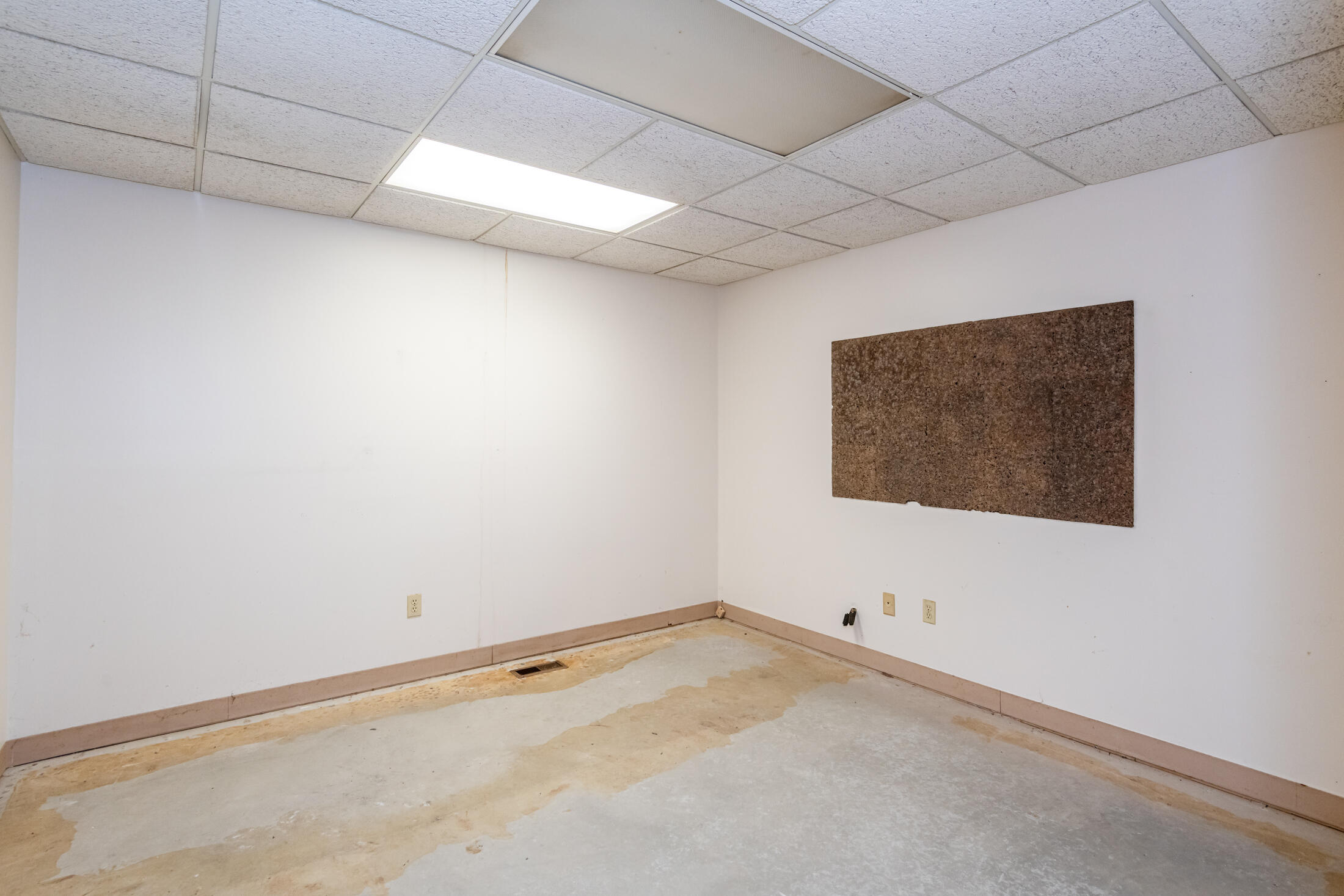 2123 1st, Springfield, Ohio 45504