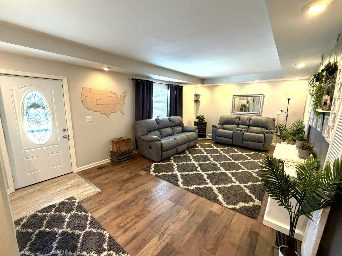2822 Main, Zanesfield, Ohio 43360