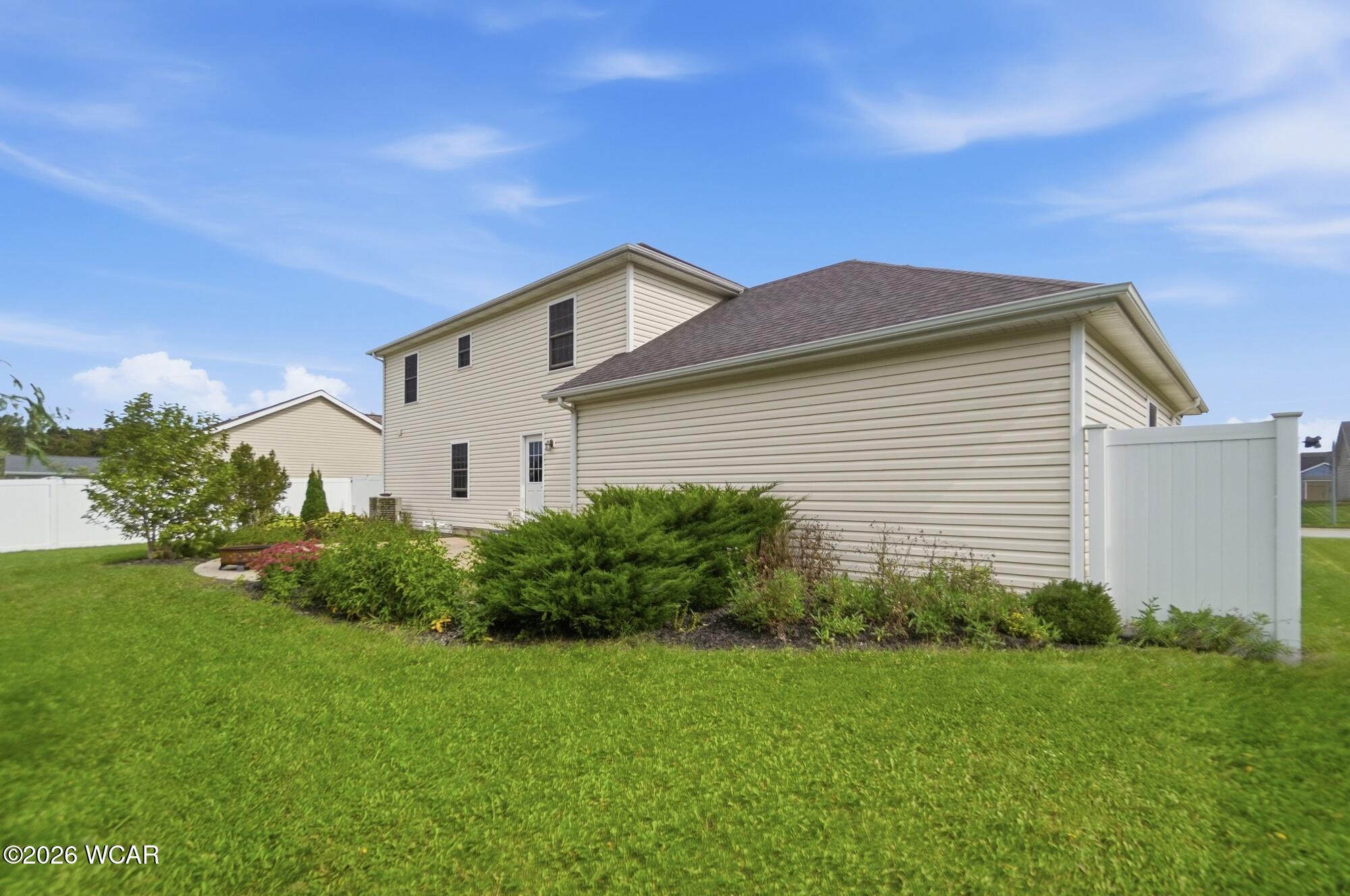 1715 Wildwood Court, Wapakoneta, Ohio