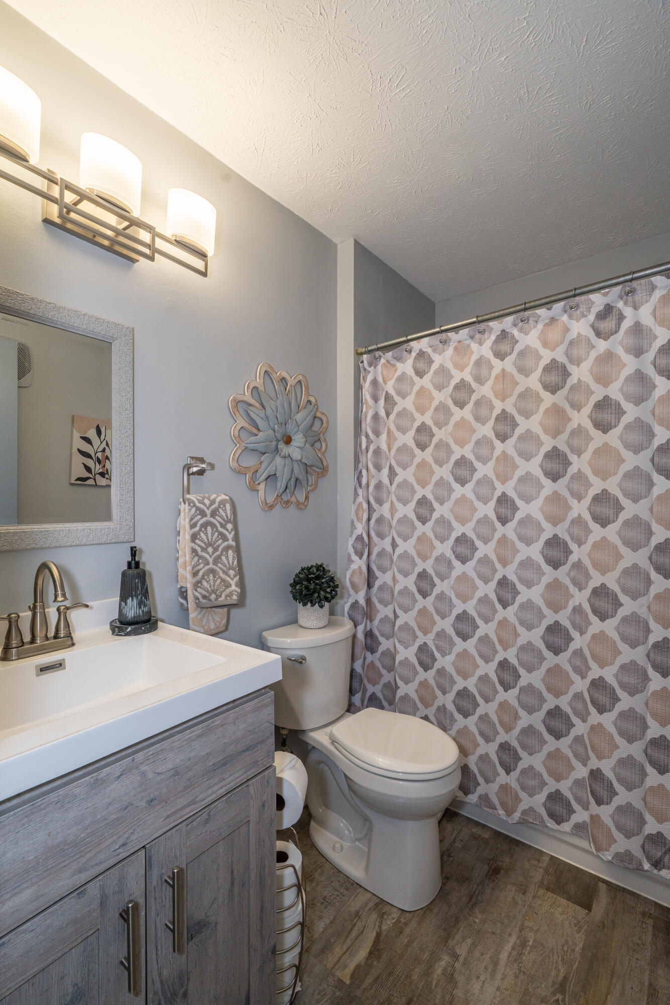 2630 Netherland, Beavercreek, Ohio 45431