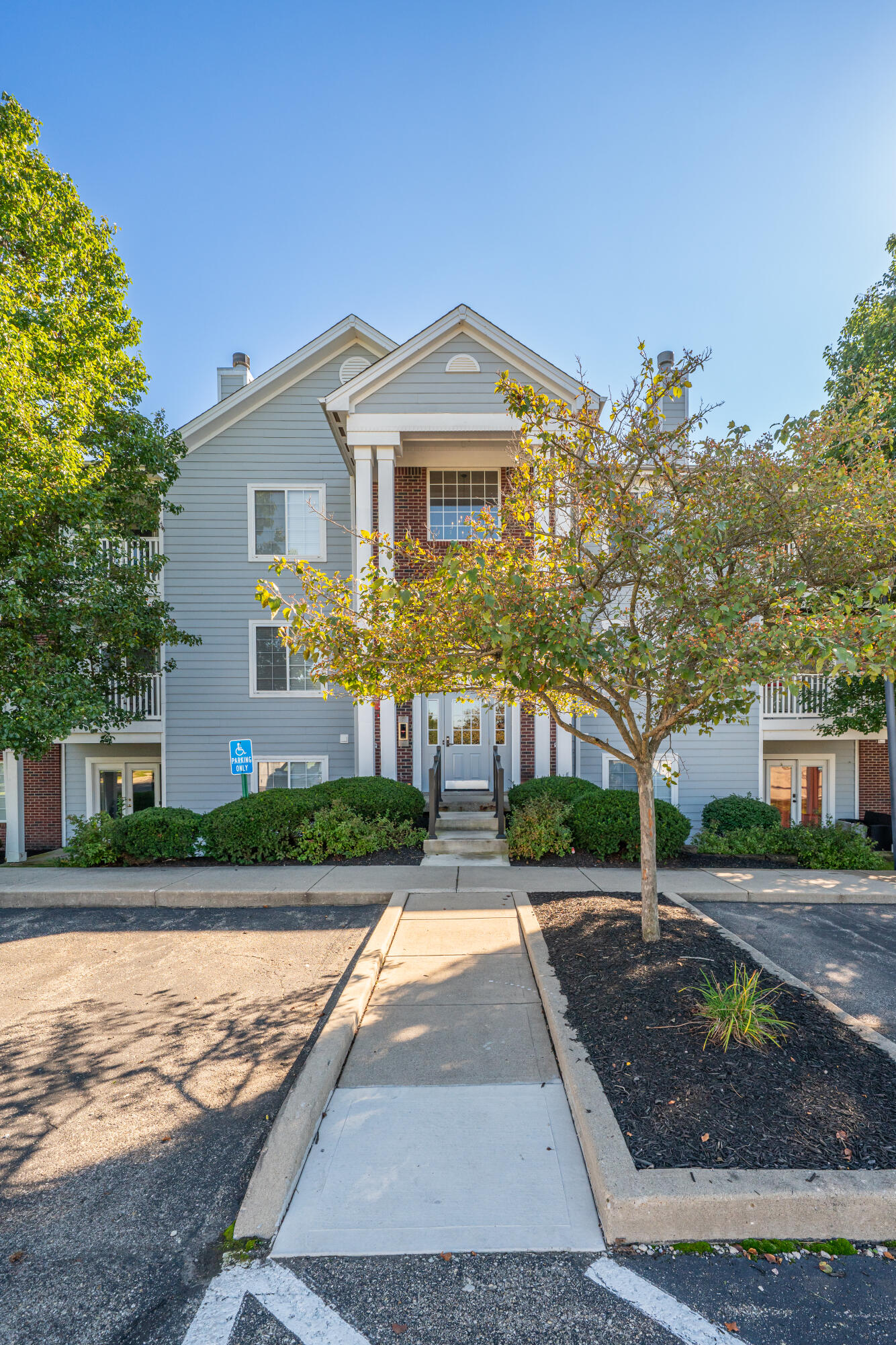 2630 Netherland, Beavercreek, Ohio 45431