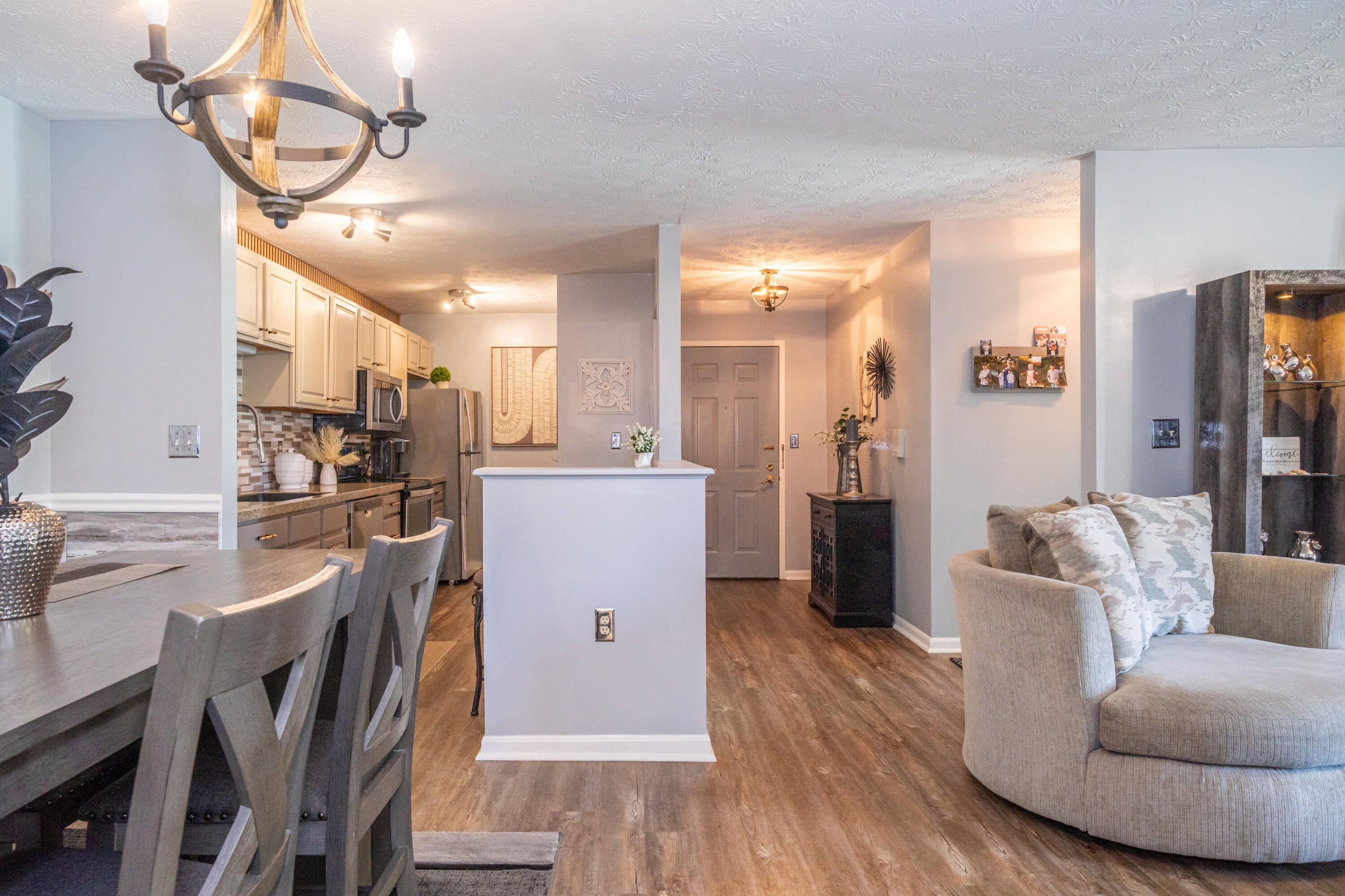 2630 Netherland, Beavercreek, Ohio 45431