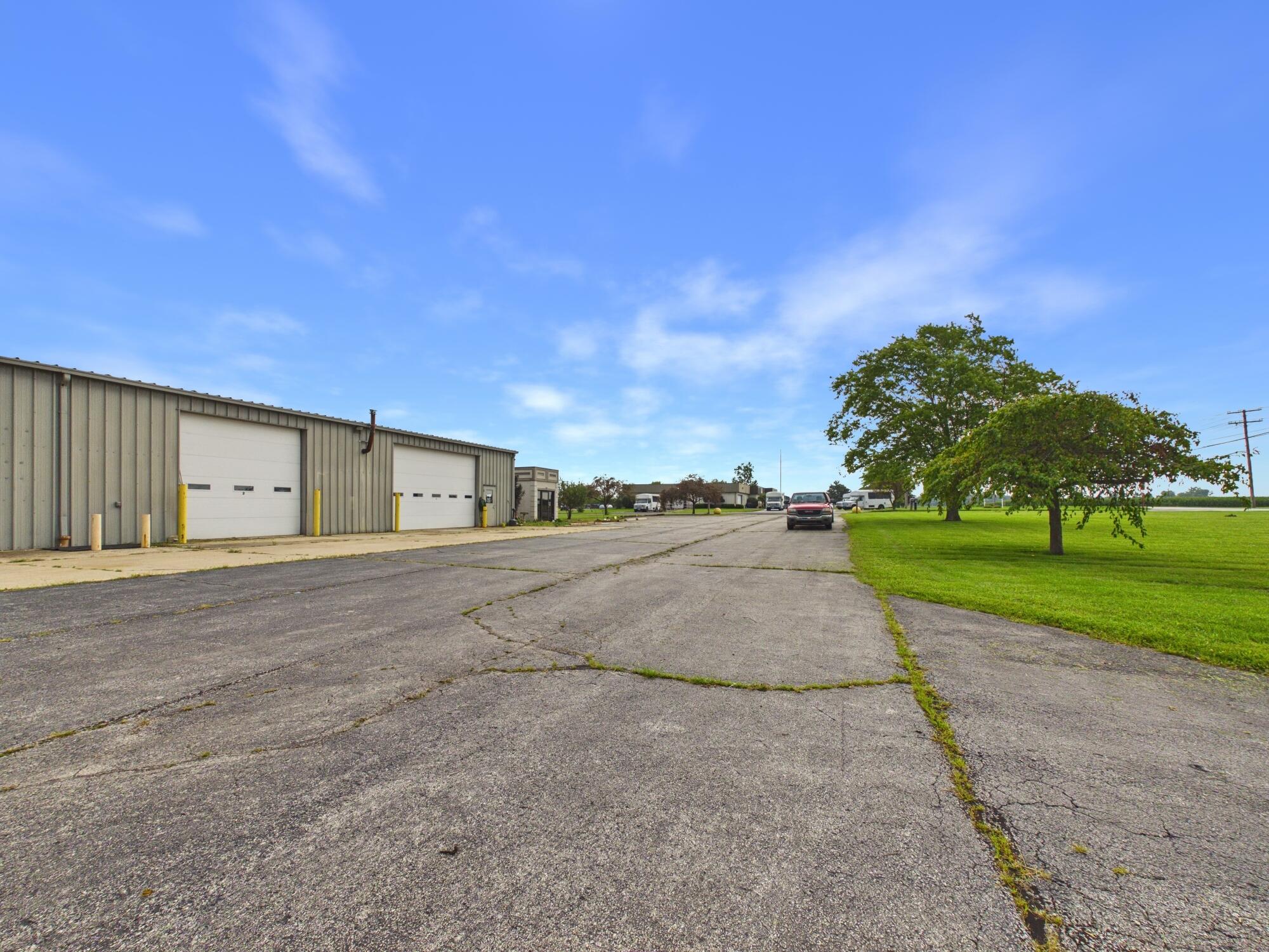 5294 Sebring Warner, Greenville, Ohio 45331