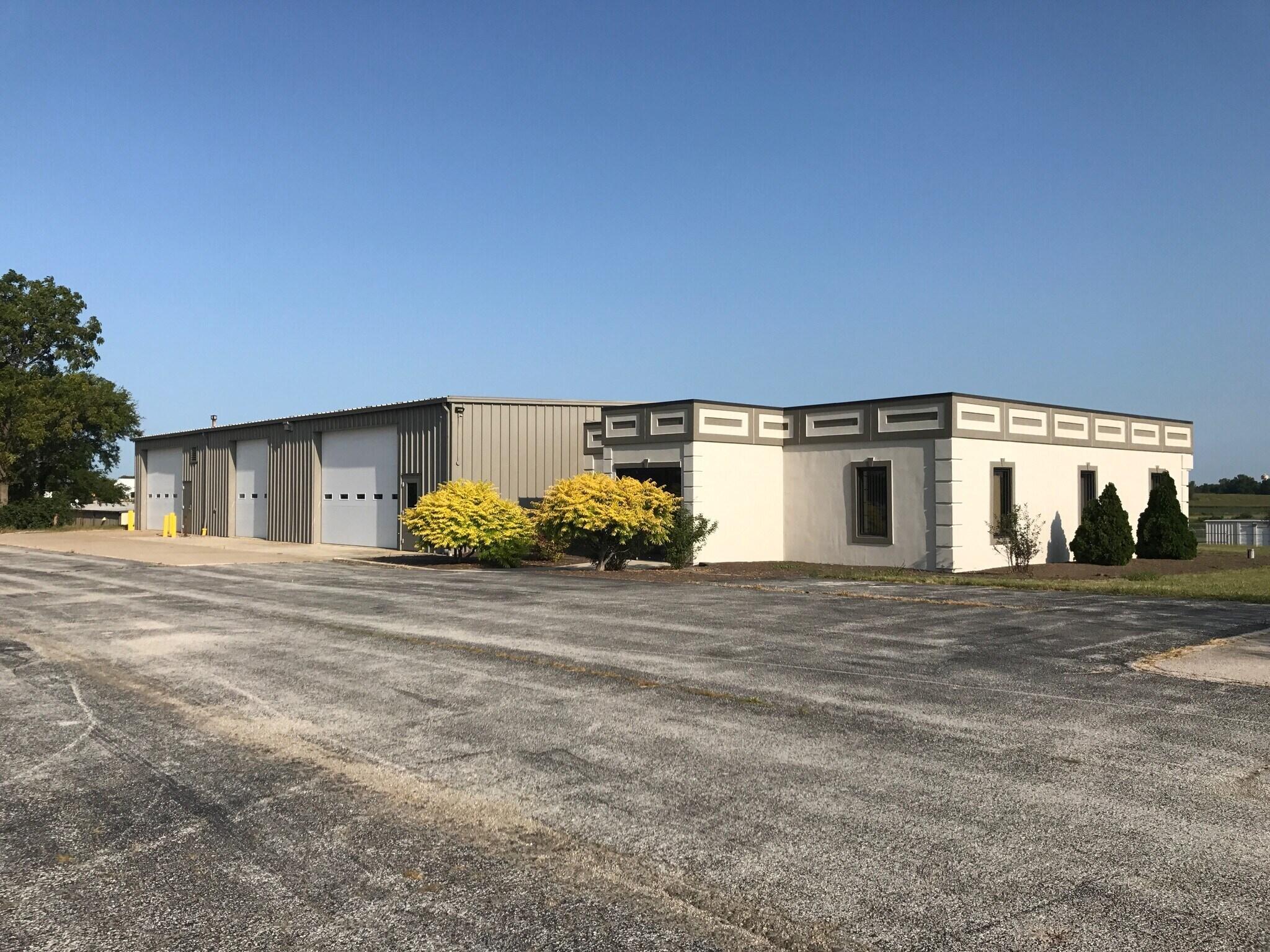 5294 Sebring Warner, Greenville, Ohio 45331