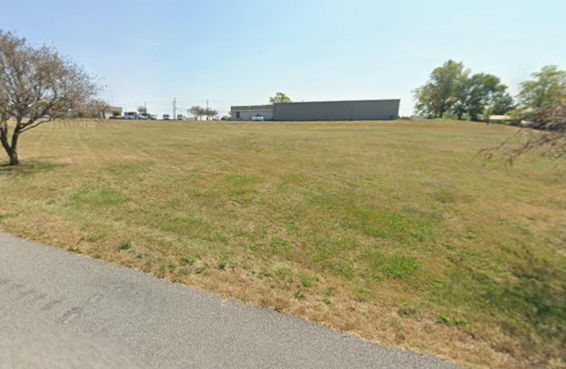 5294 Sebring Warner, Greenville, Ohio 45331