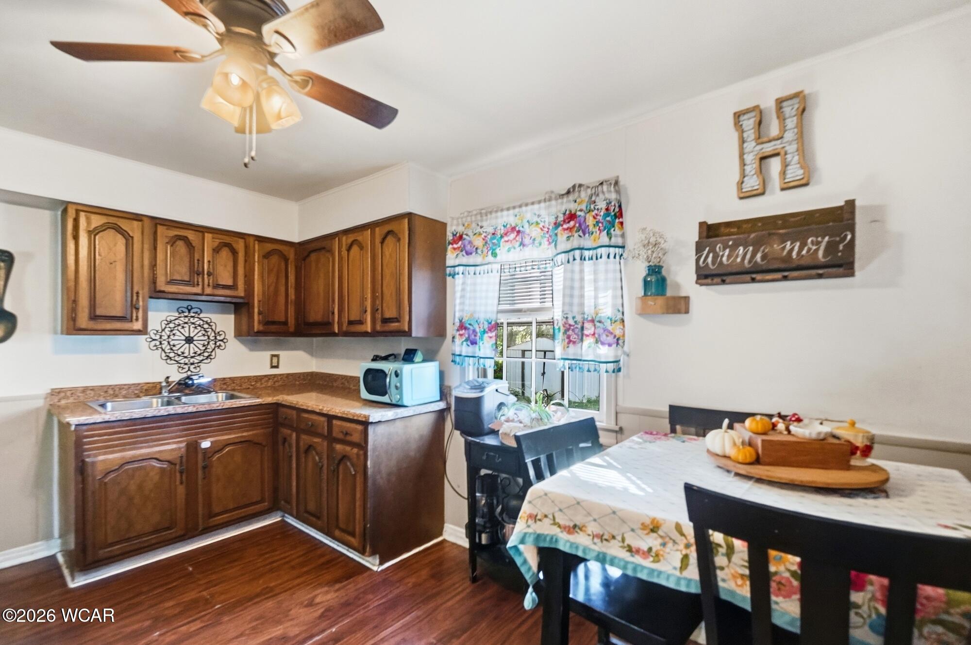 2361 Lakewood Avenue, Lima, Ohio