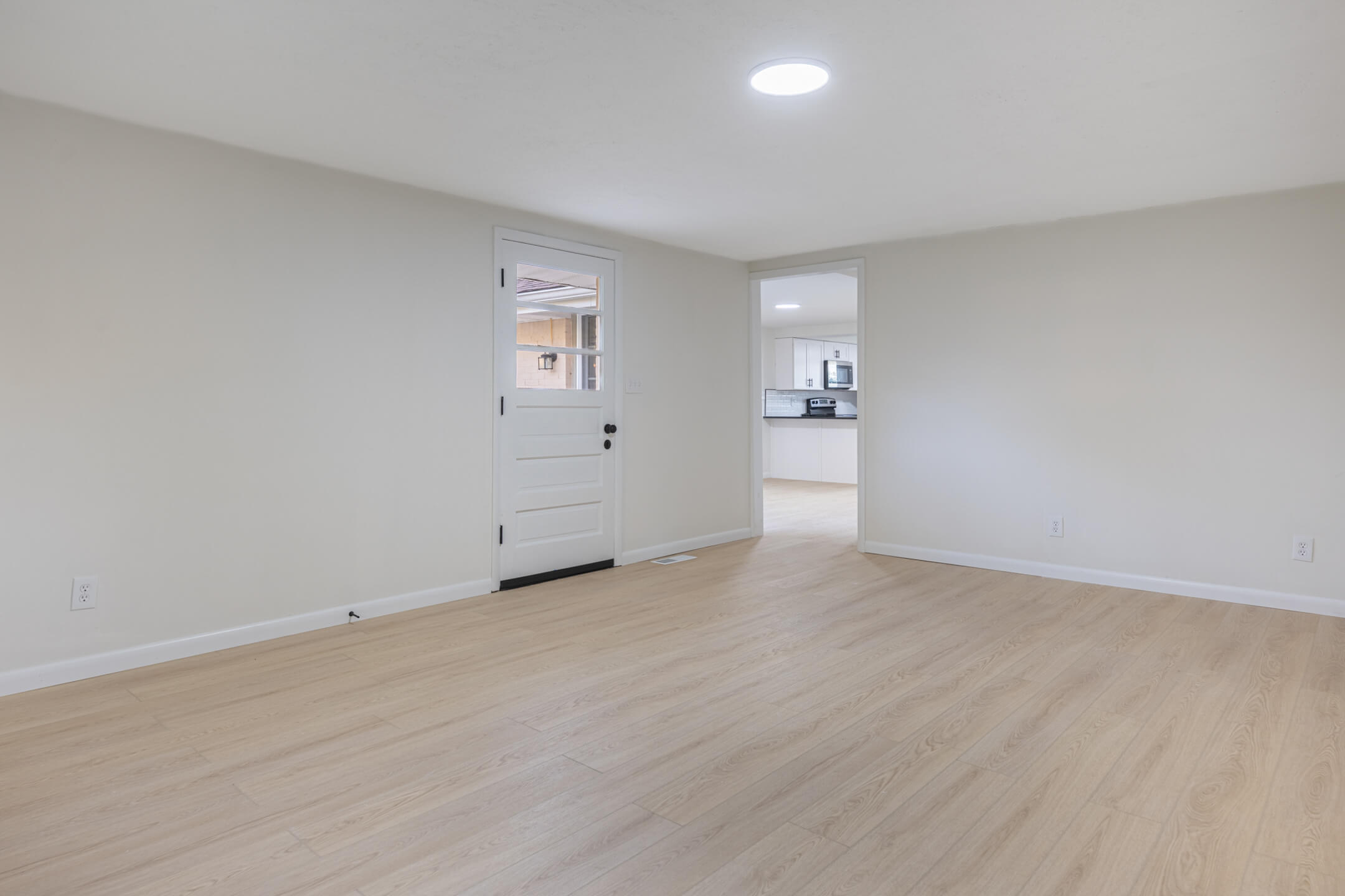 2462 Thor, Springfield, Ohio 45503