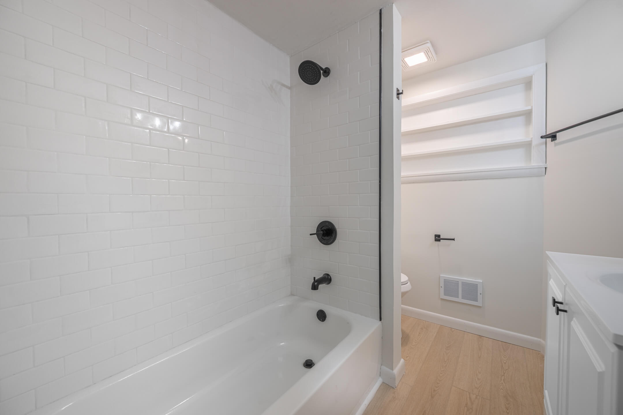 2462 Thor, Springfield, Ohio 45503