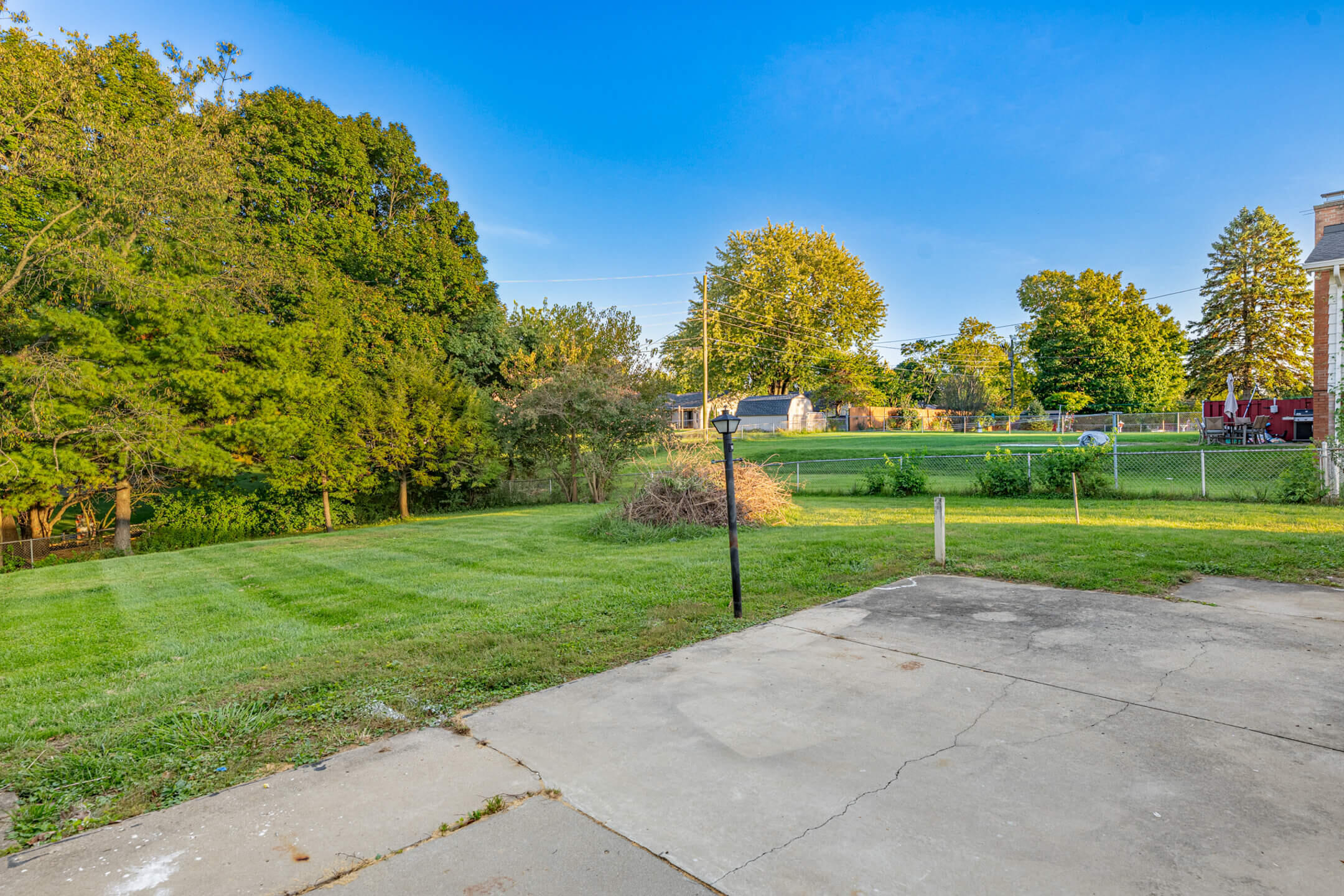 2462 Thor, Springfield, Ohio 45503