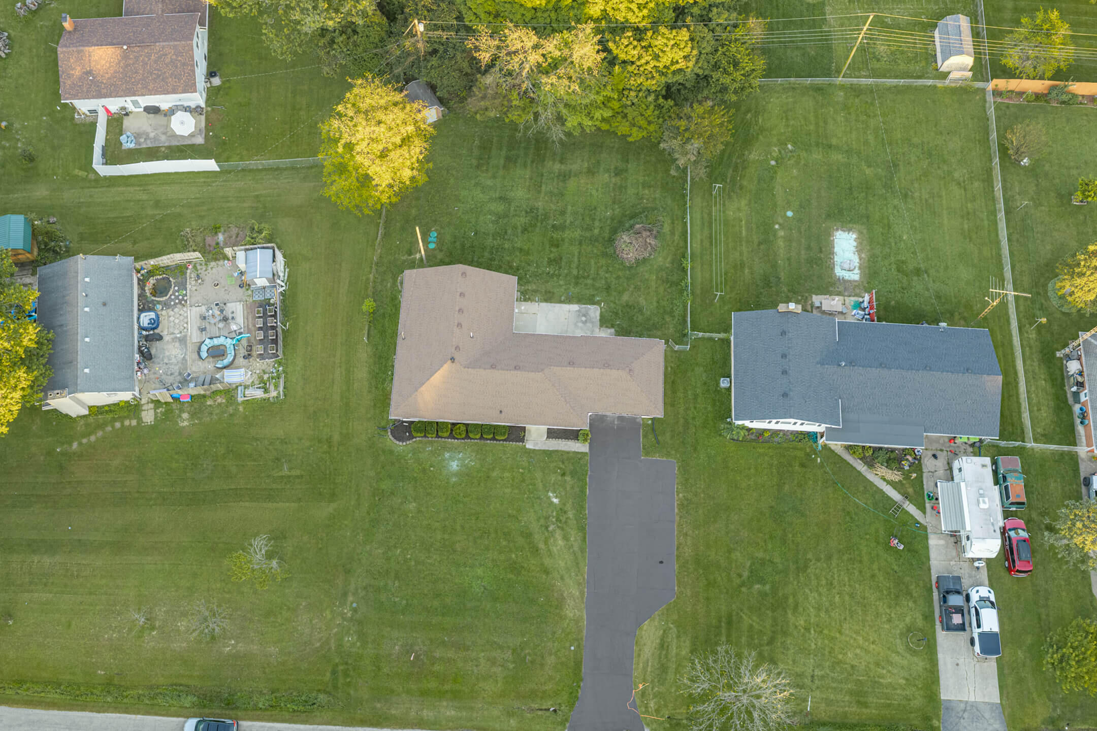 2462 Thor, Springfield, Ohio 45503
