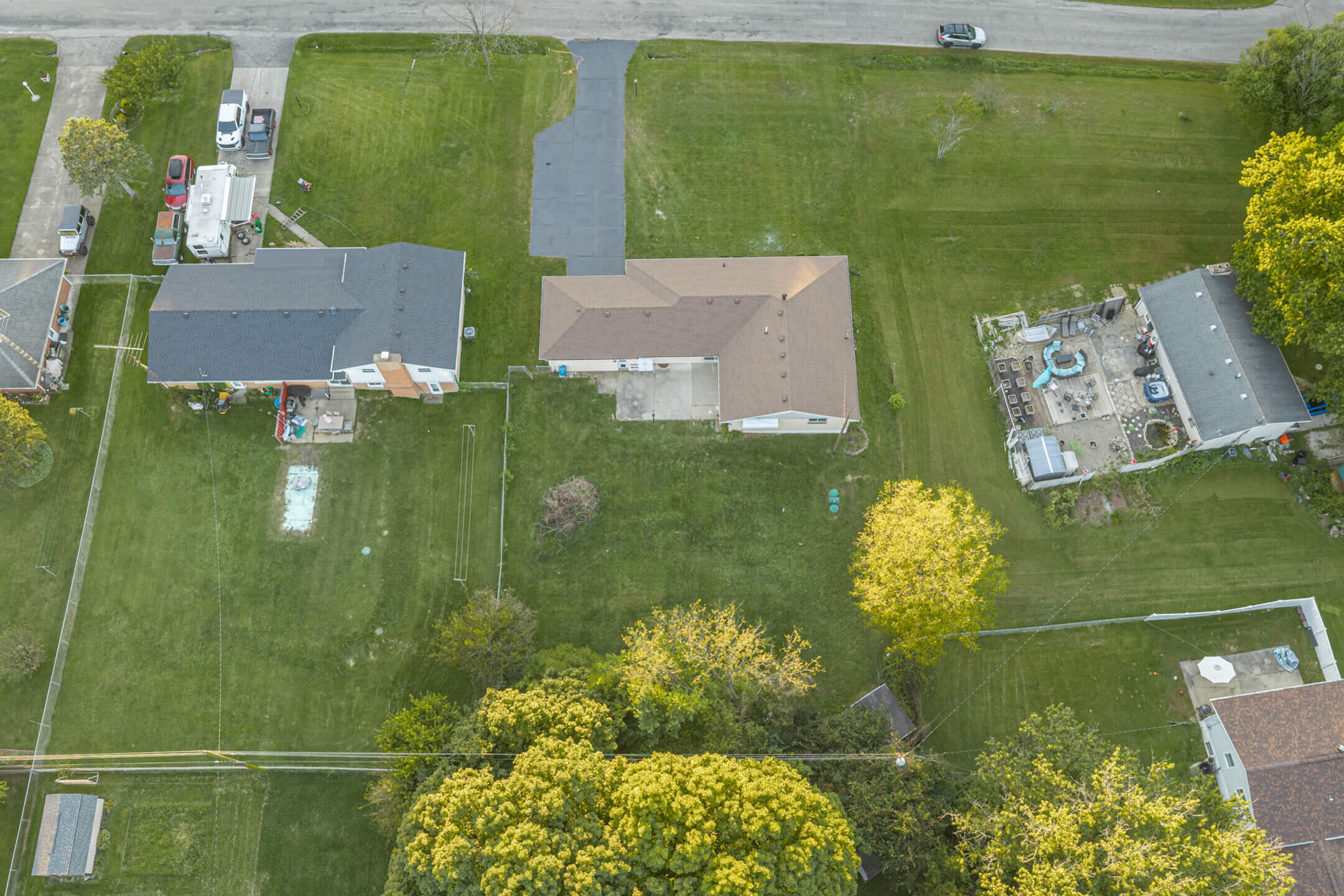 2462 Thor, Springfield, Ohio 45503