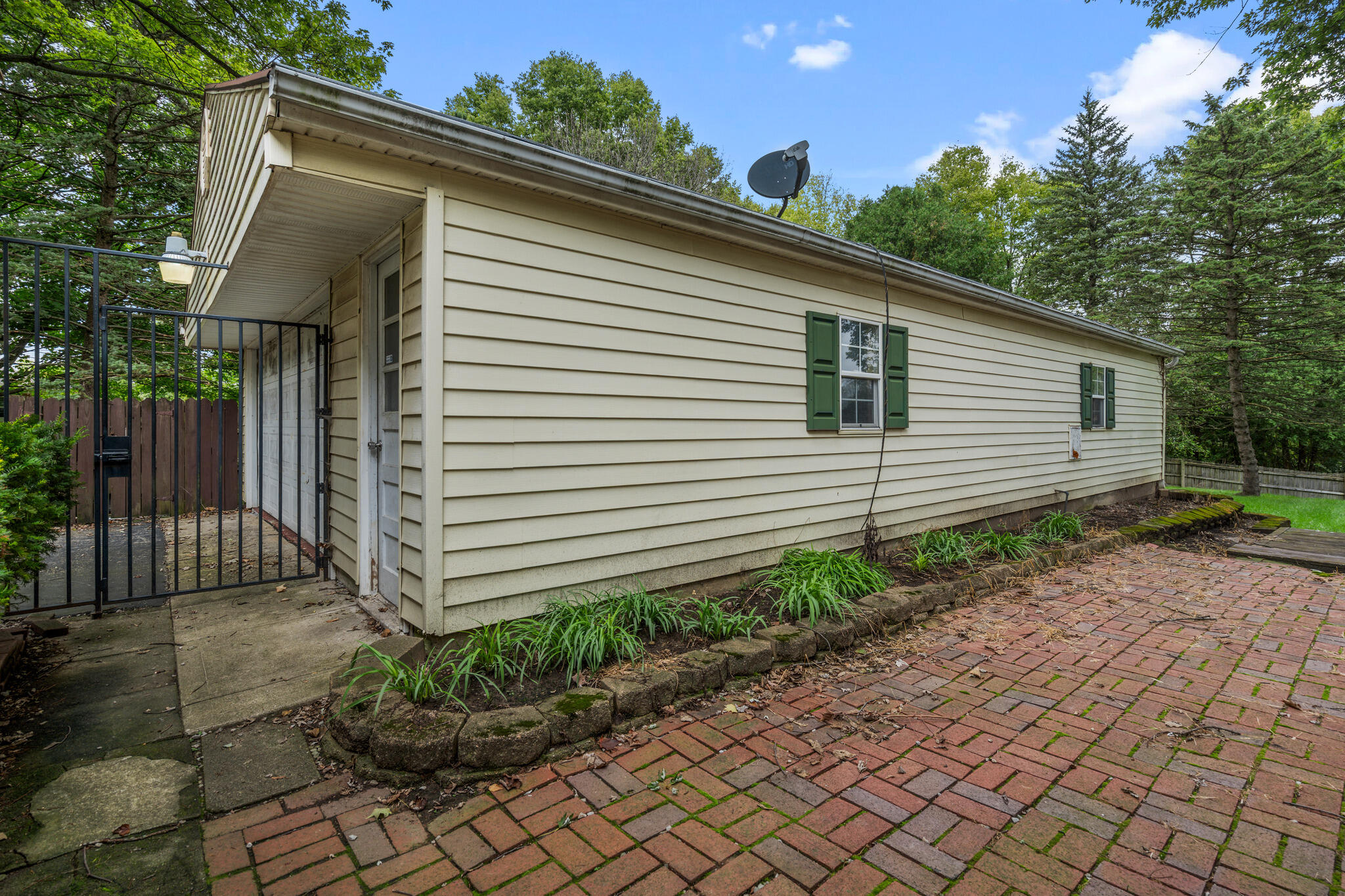 2473 County Road 25a, Troy, Ohio 45373