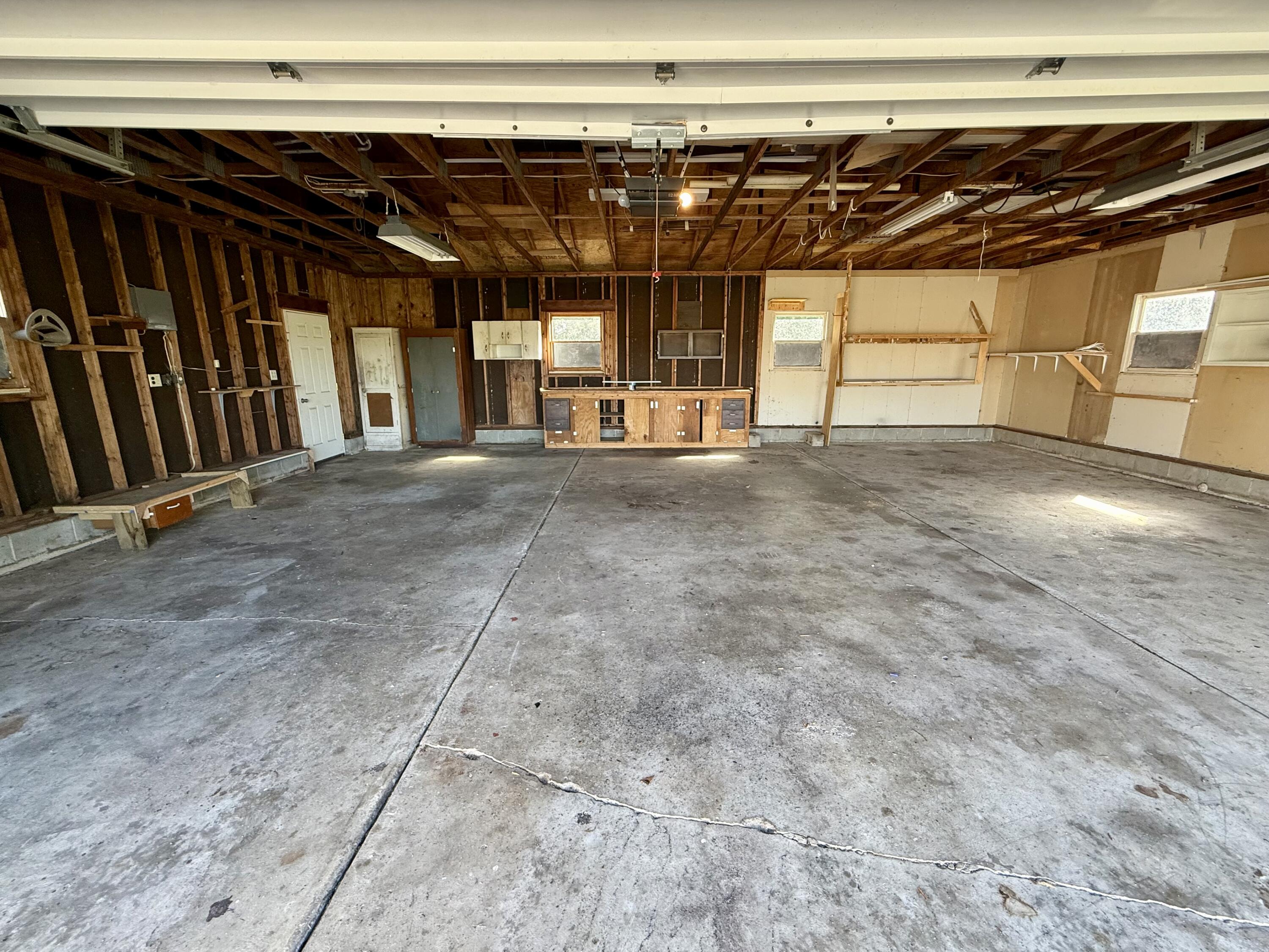 6162 Prairie, Springfield, Ohio 45502