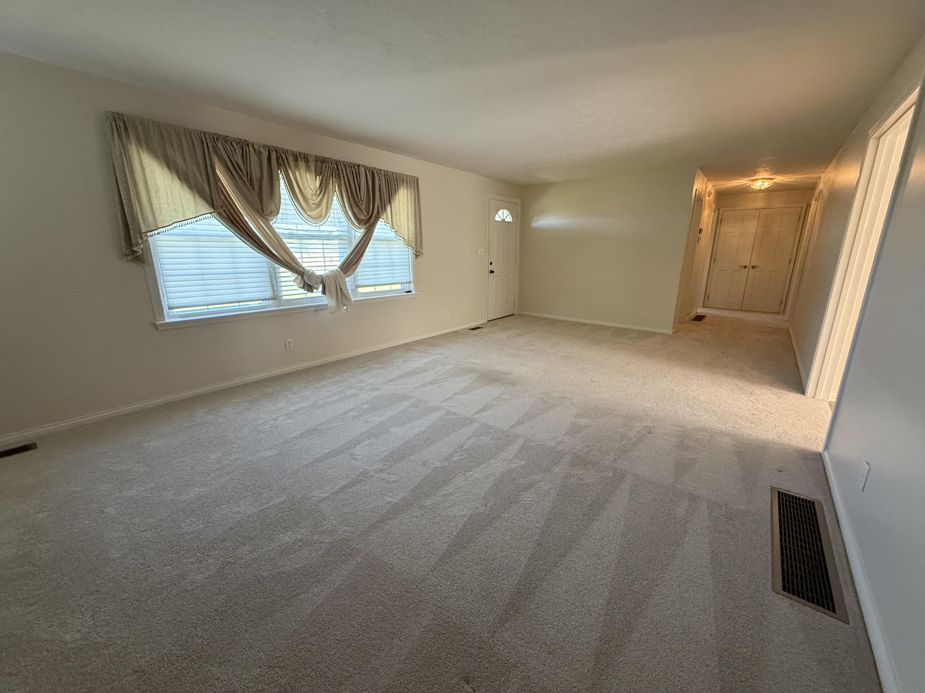 6162 Prairie, Springfield, Ohio 45502