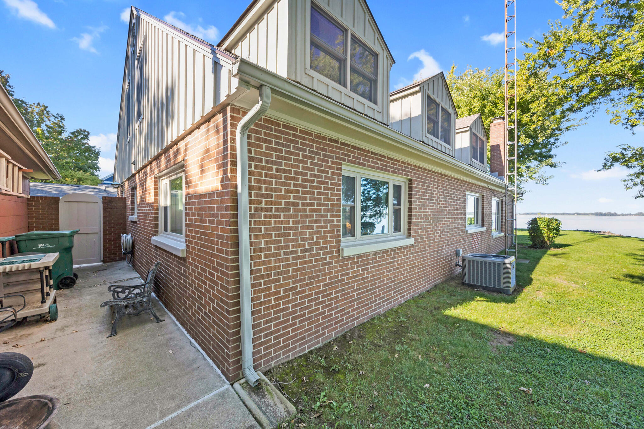 10436 Lewis, Huntsville, Ohio 43324