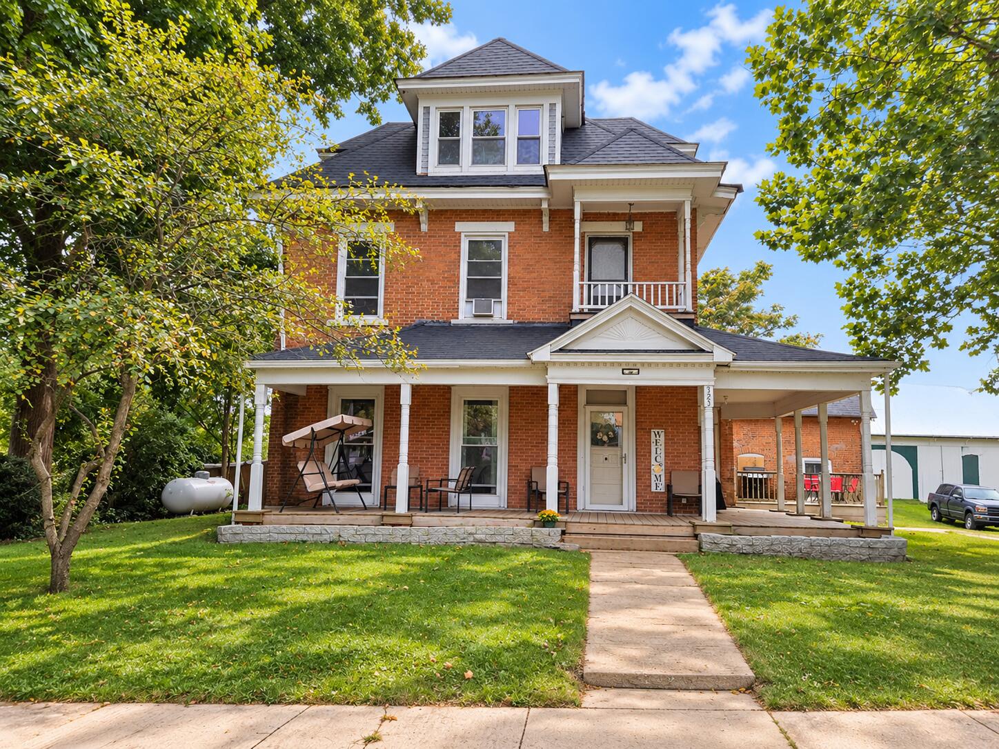 323 Main, De Graff, Ohio 43318