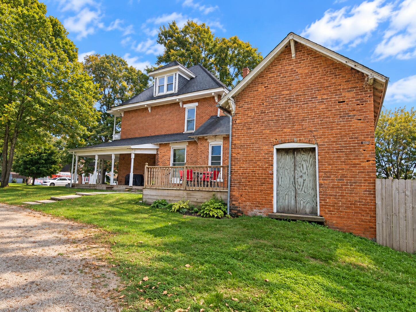323 Main, De Graff, Ohio 43318