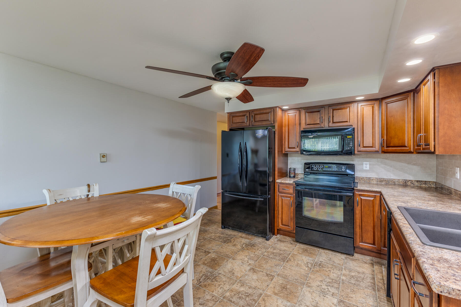 920 Shoop, Tipp City, Ohio 45371