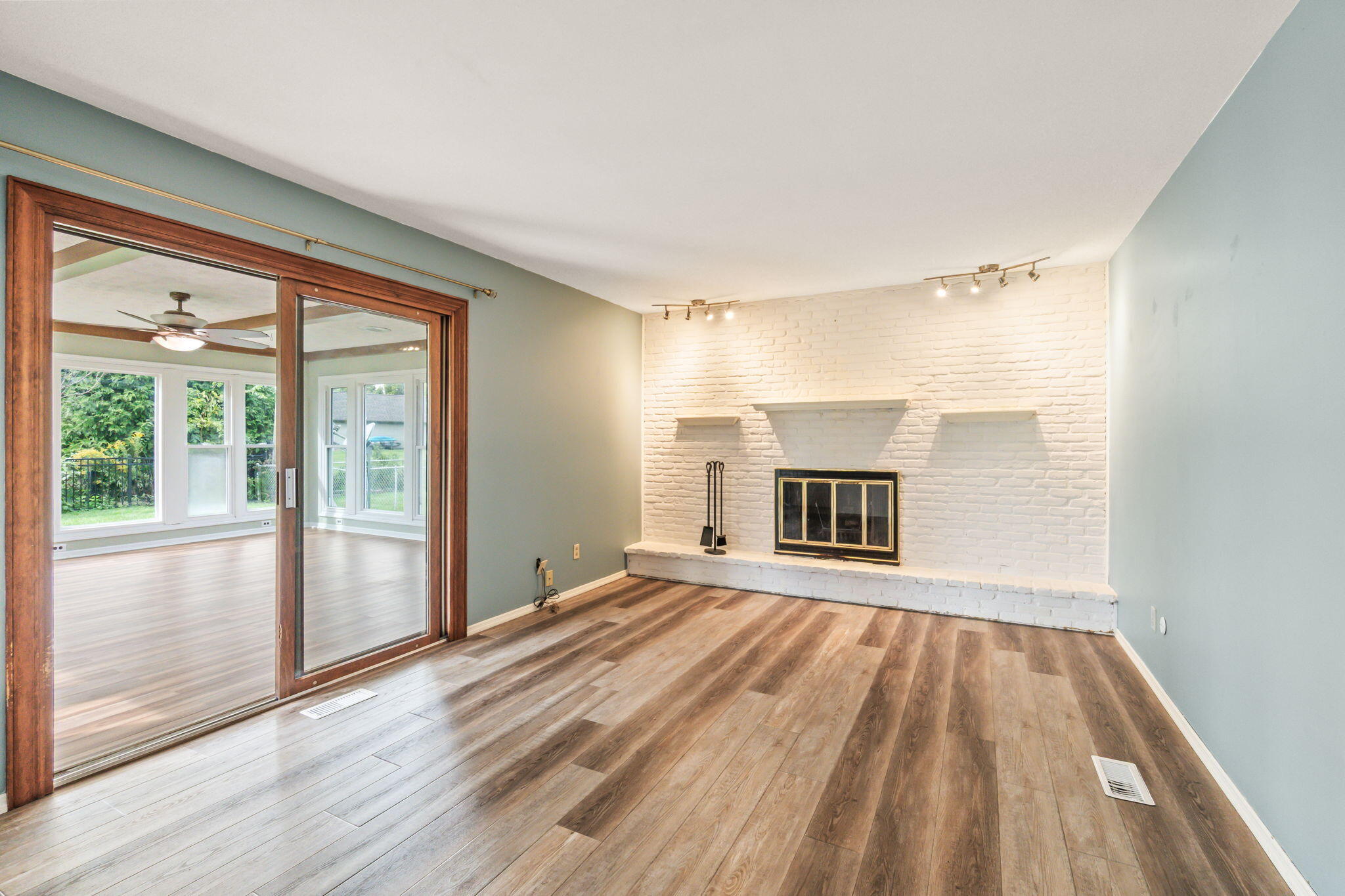 230 Dorset, Troy, Ohio 45373