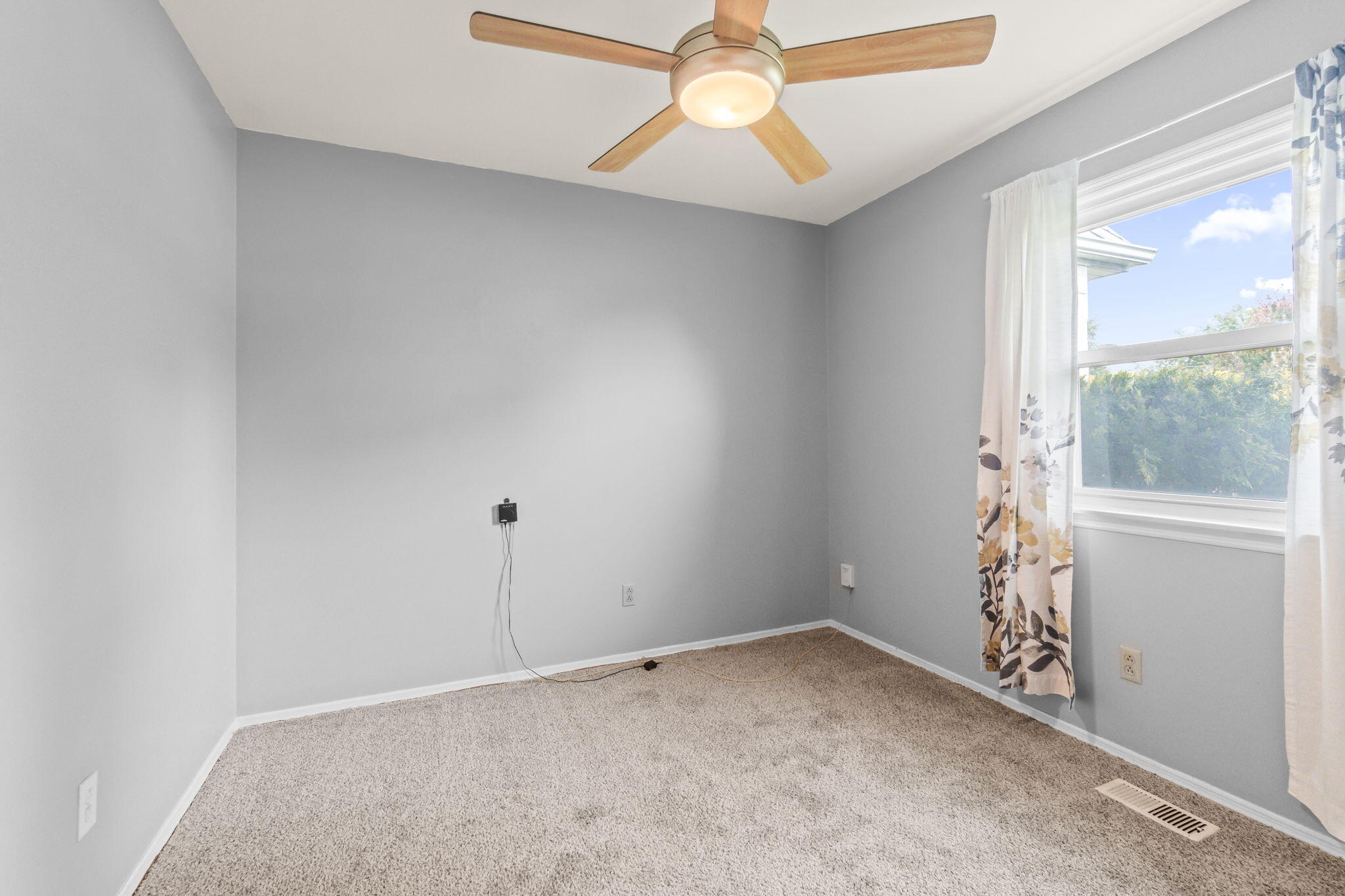 230 Dorset, Troy, Ohio 45373