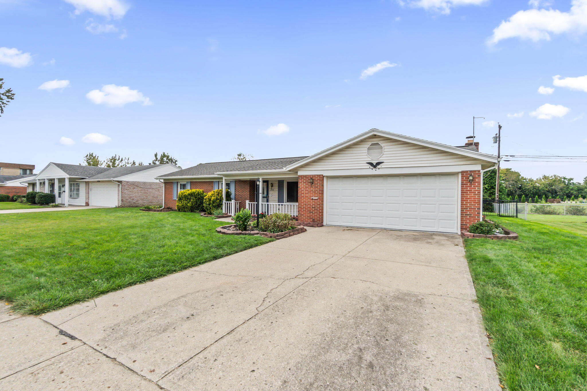 230 Dorset, Troy, Ohio 45373
