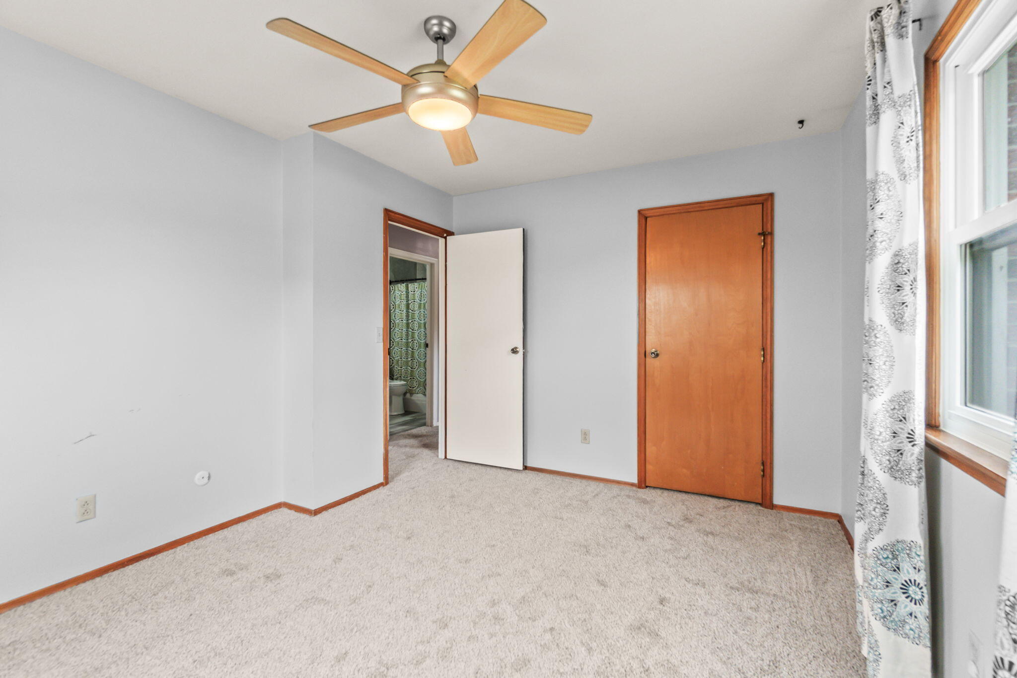 230 Dorset, Troy, Ohio 45373