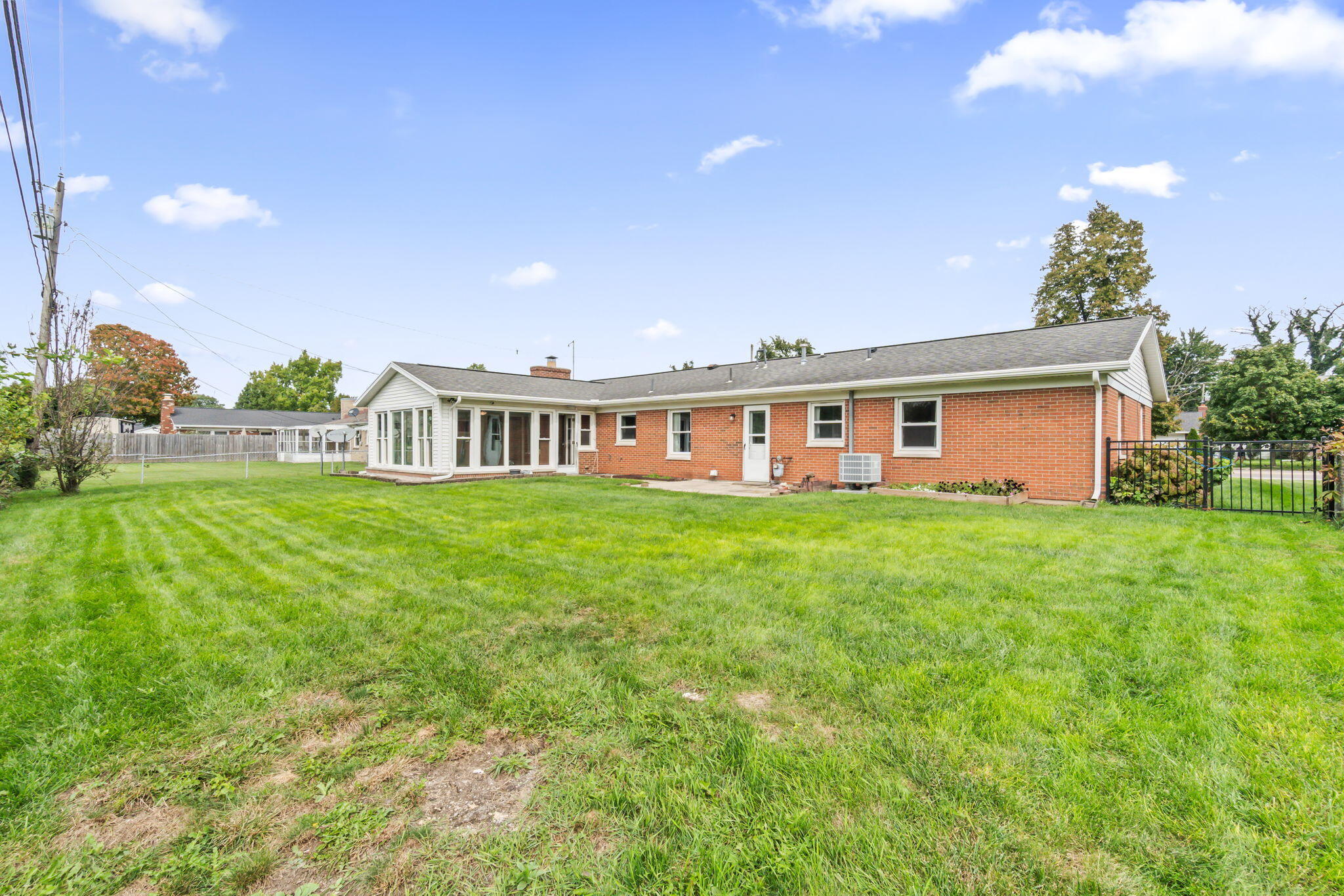 230 Dorset, Troy, Ohio 45373