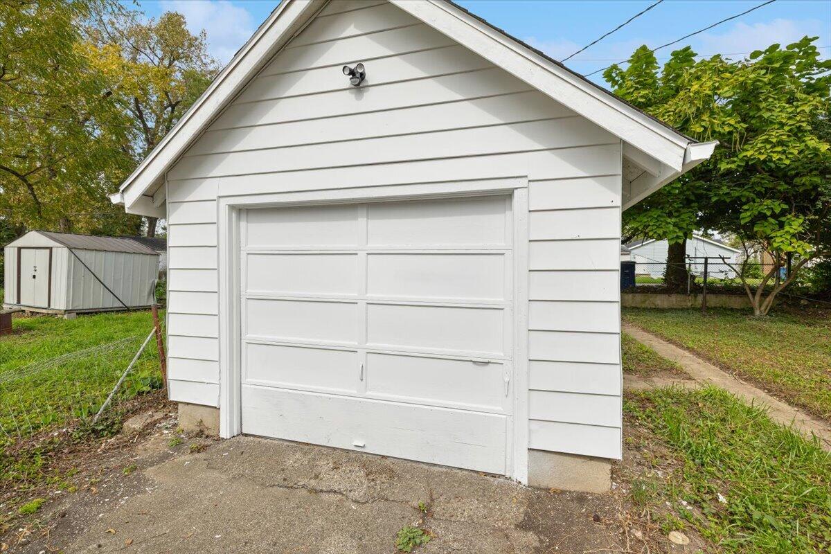 245 Victor, Dayton, Ohio 45405
