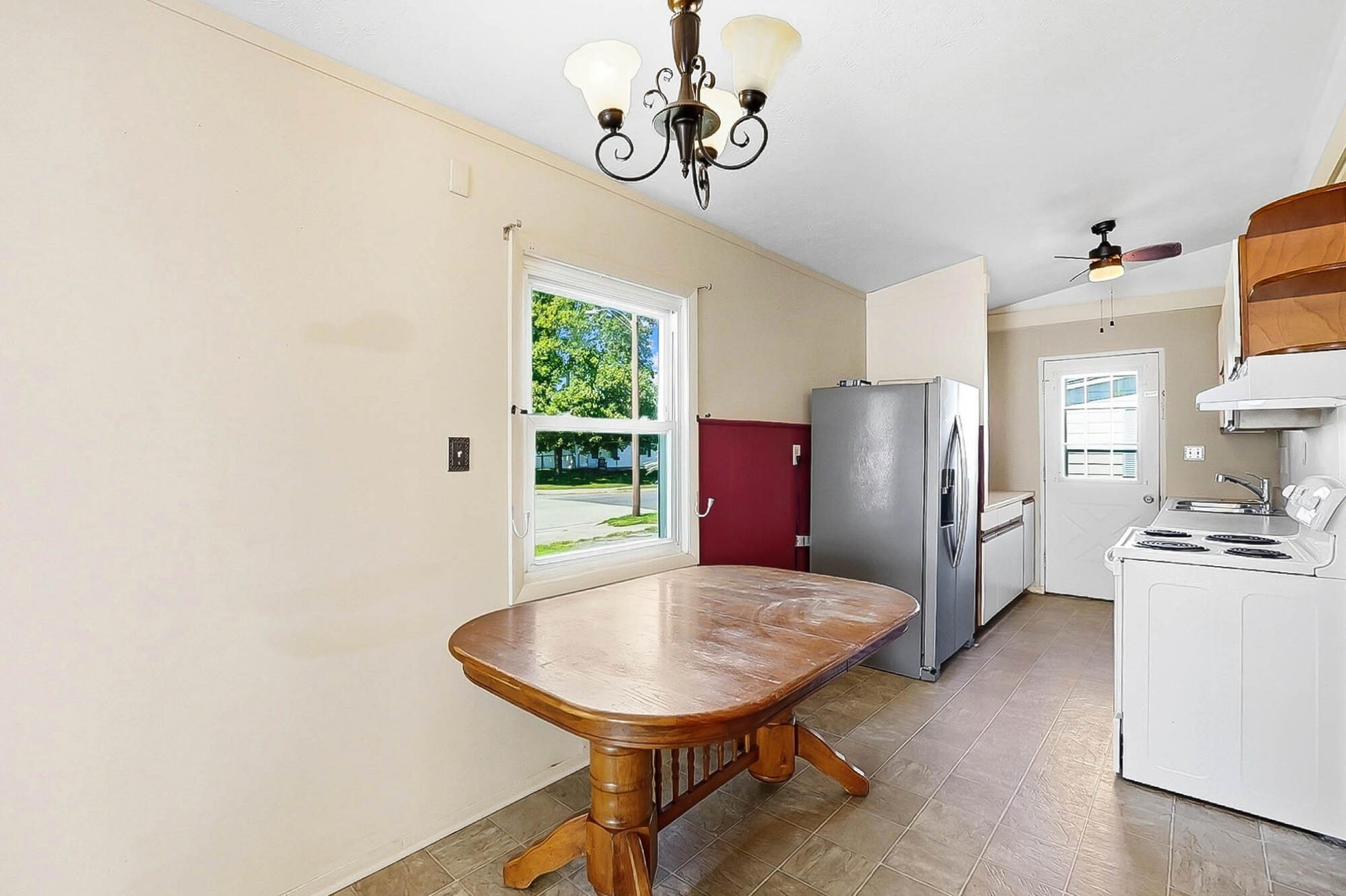 1006 Scott, New Carlisle, Ohio 45344