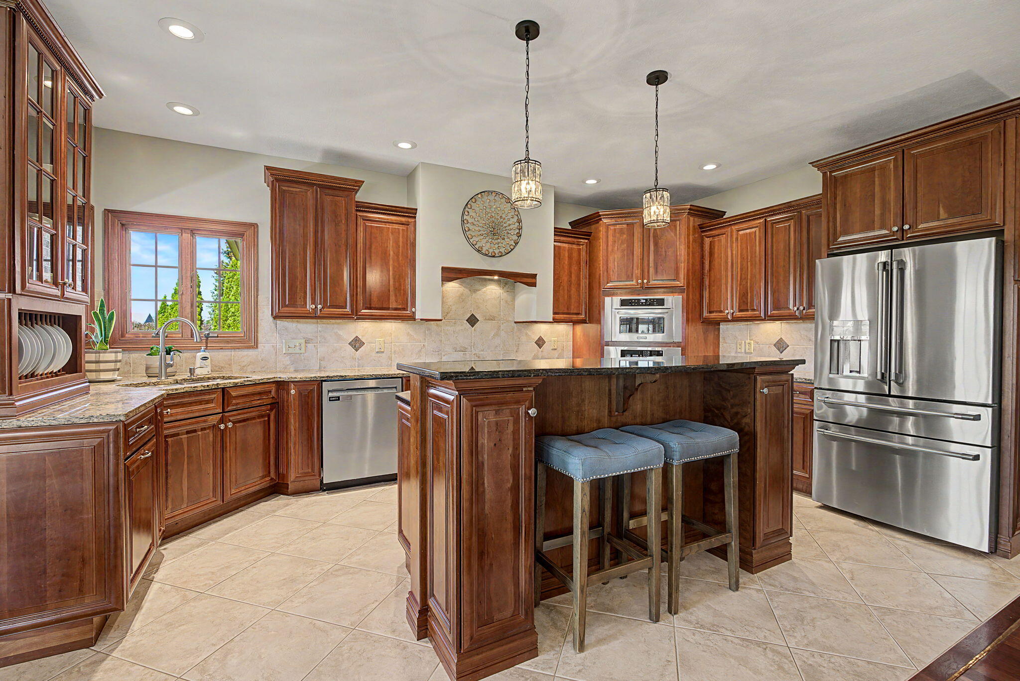 1025 Rosewood Creek, Troy, Ohio 45373