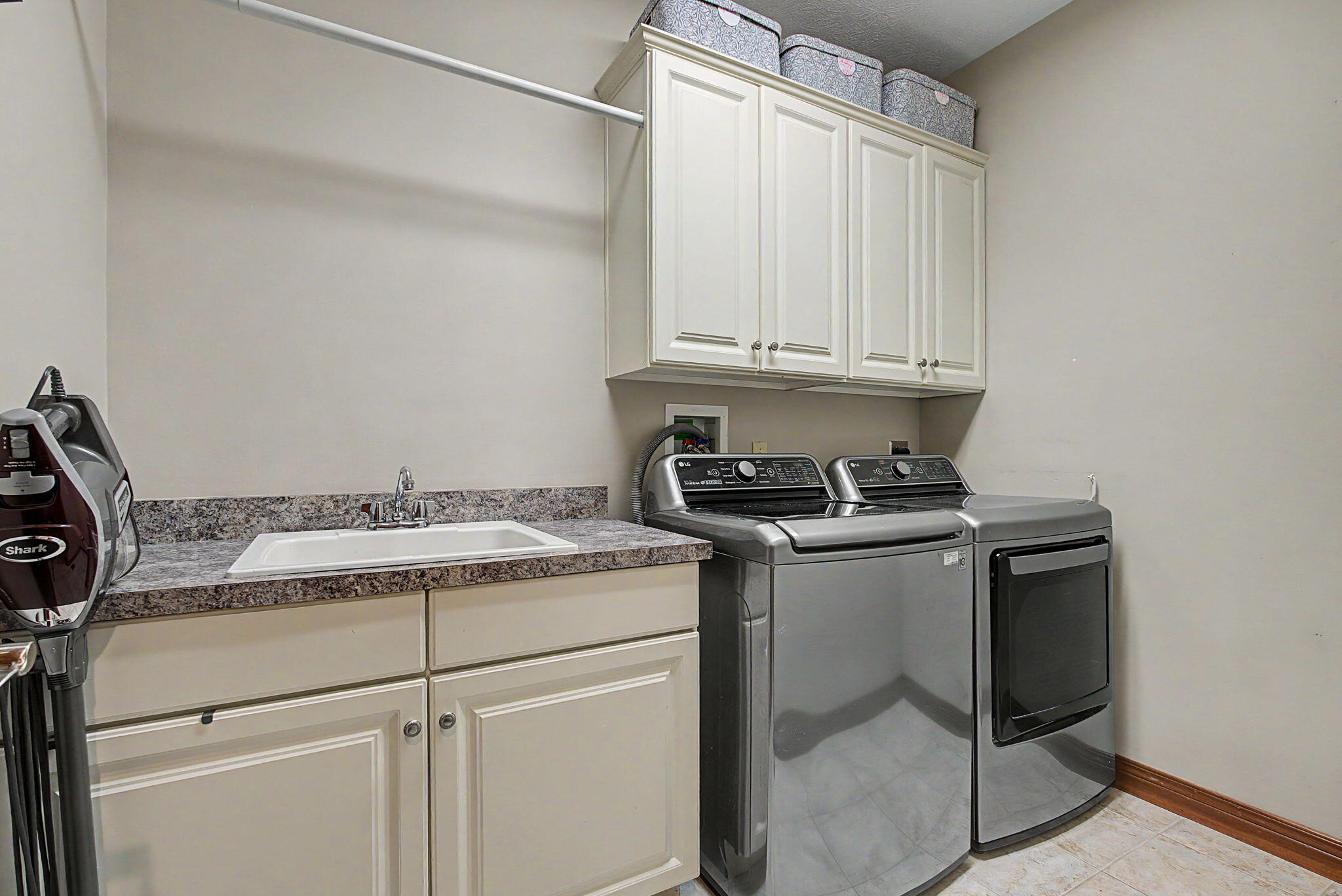 1025 Rosewood Creek, Troy, Ohio 45373