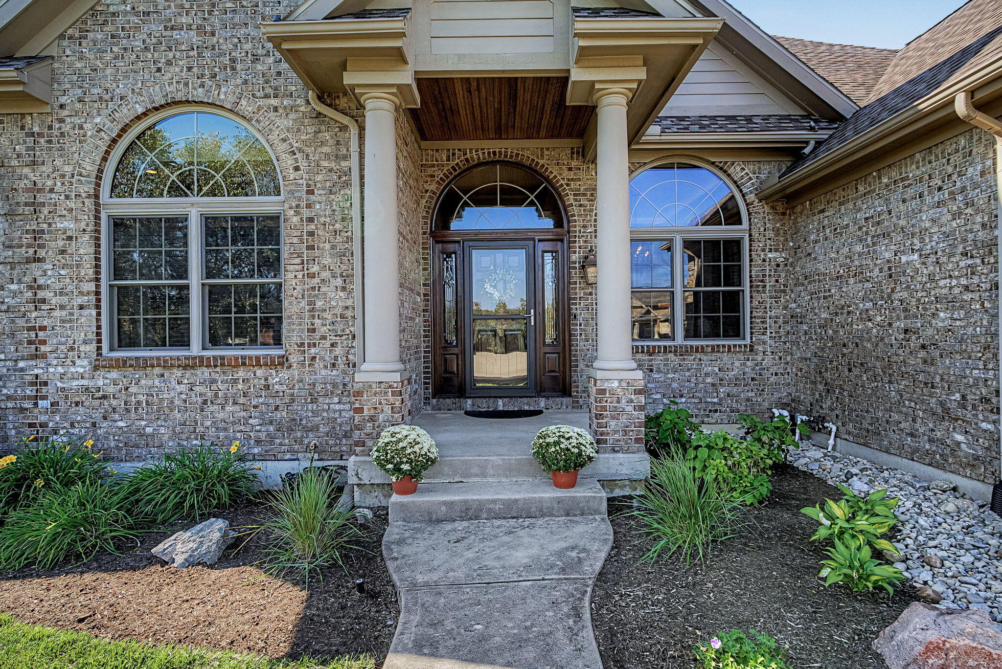 1025 Rosewood Creek, Troy, Ohio 45373